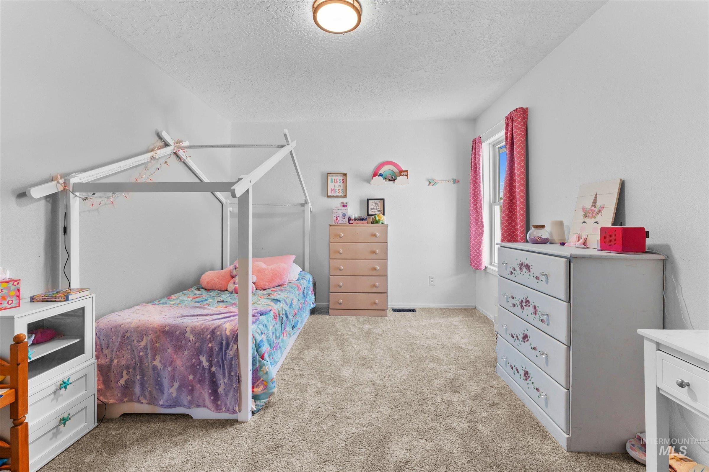 1860 Bishop Ct, Mountain Home, Idaho 83647, 6 Bedrooms, 4 Bathrooms, Residential For Sale, Price $485,000, 98980802