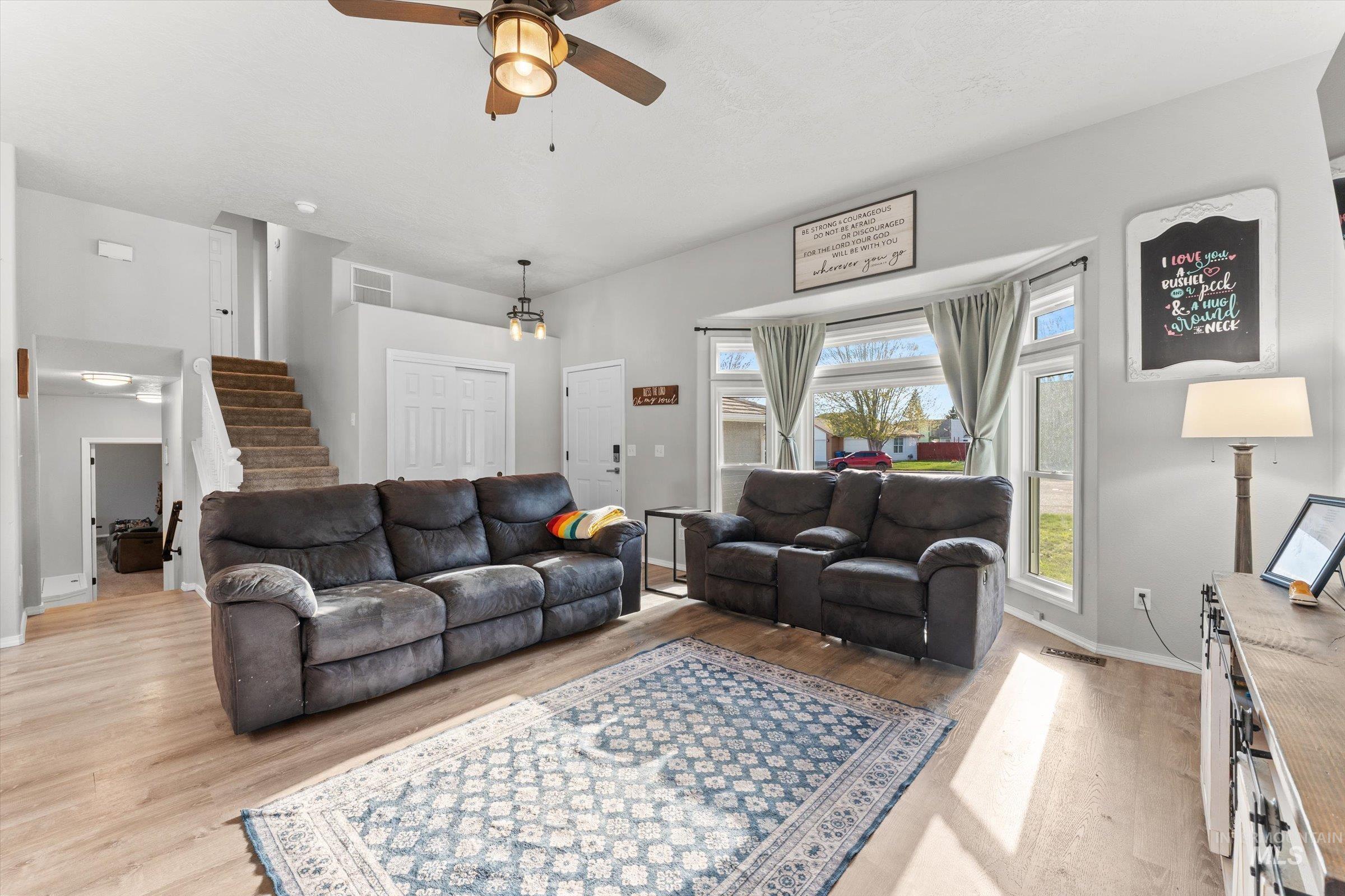 1860 Bishop Ct, Mountain Home, Idaho 83647, 6 Bedrooms, 4 Bathrooms, Residential For Sale, Price $485,000, 98980802