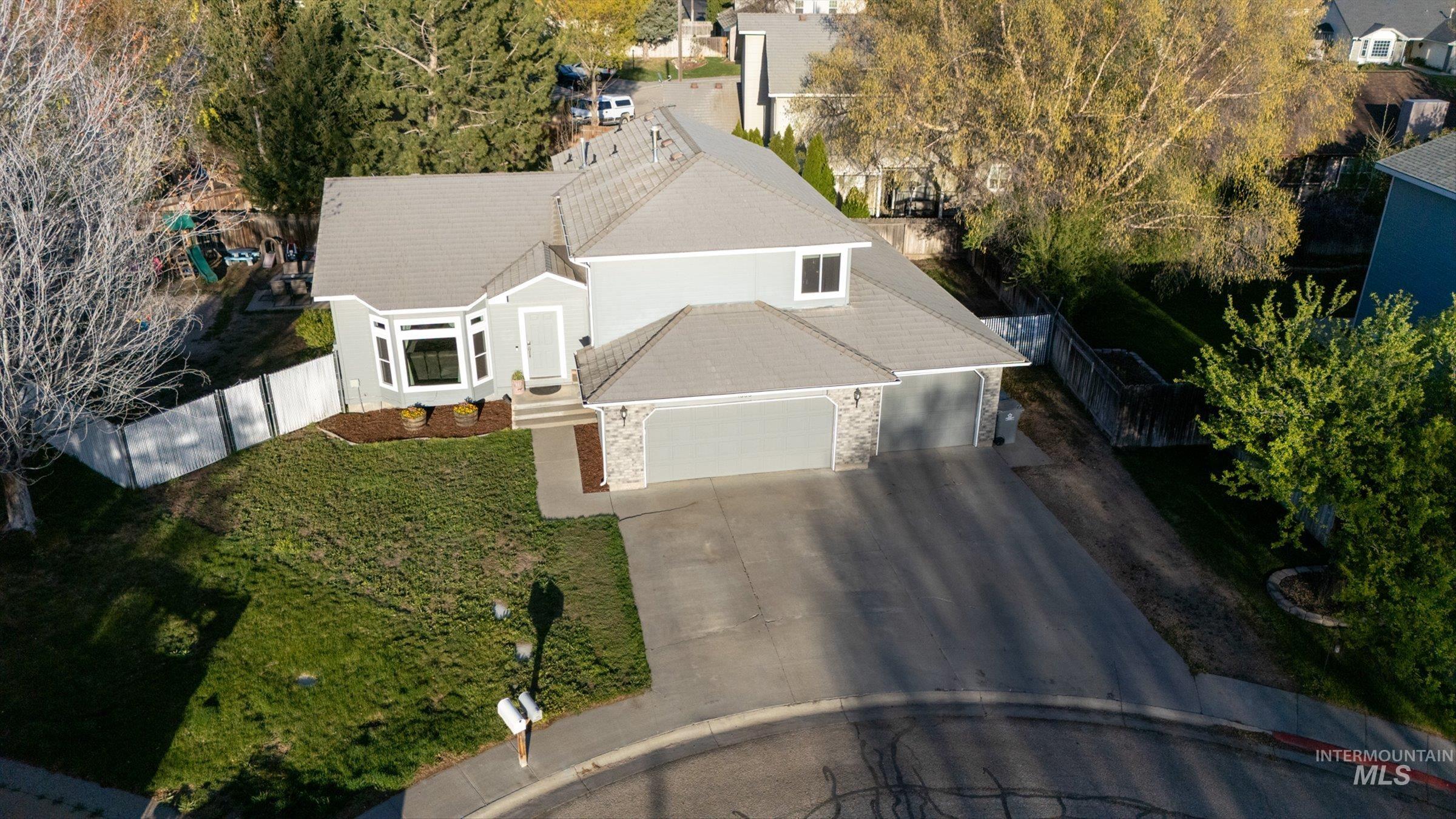 1860 Bishop Ct, Mountain Home, Idaho 83647, 6 Bedrooms, 4 Bathrooms, Residential For Sale, Price $485,000, 98980802