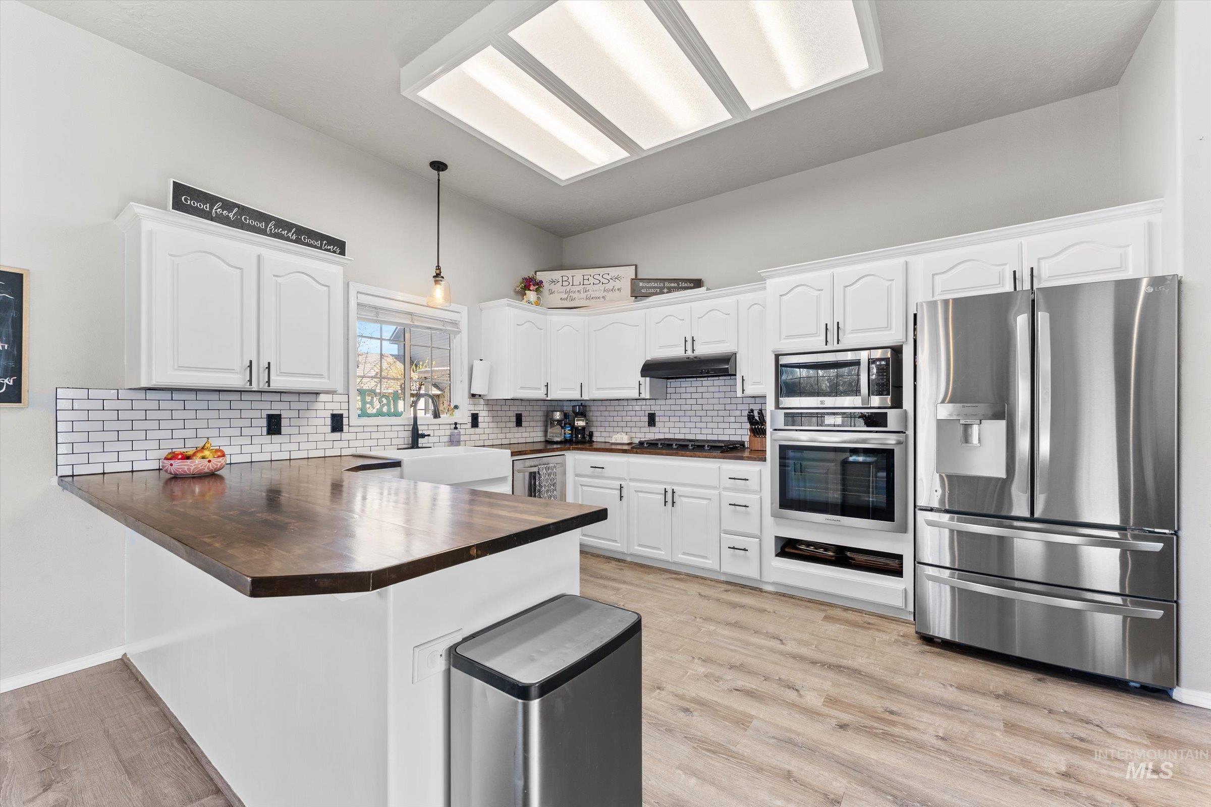 1860 Bishop Ct, Mountain Home, Idaho 83647, 6 Bedrooms, 4 Bathrooms, Residential For Sale, Price $485,000, 98980802