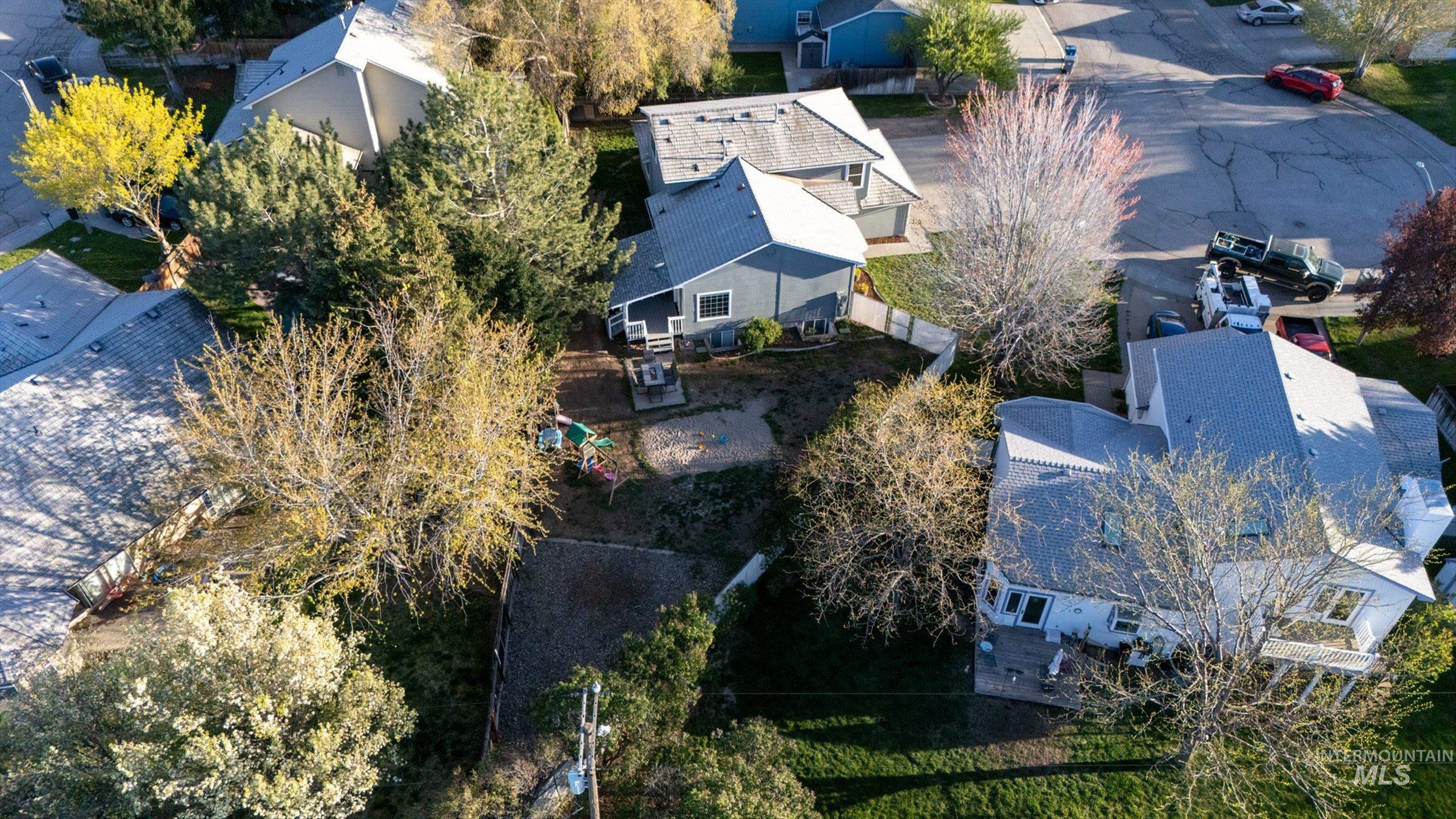 1860 Bishop Ct, Mountain Home, Idaho 83647, 6 Bedrooms, 4 Bathrooms, Residential For Sale, Price $485,000, 98980802