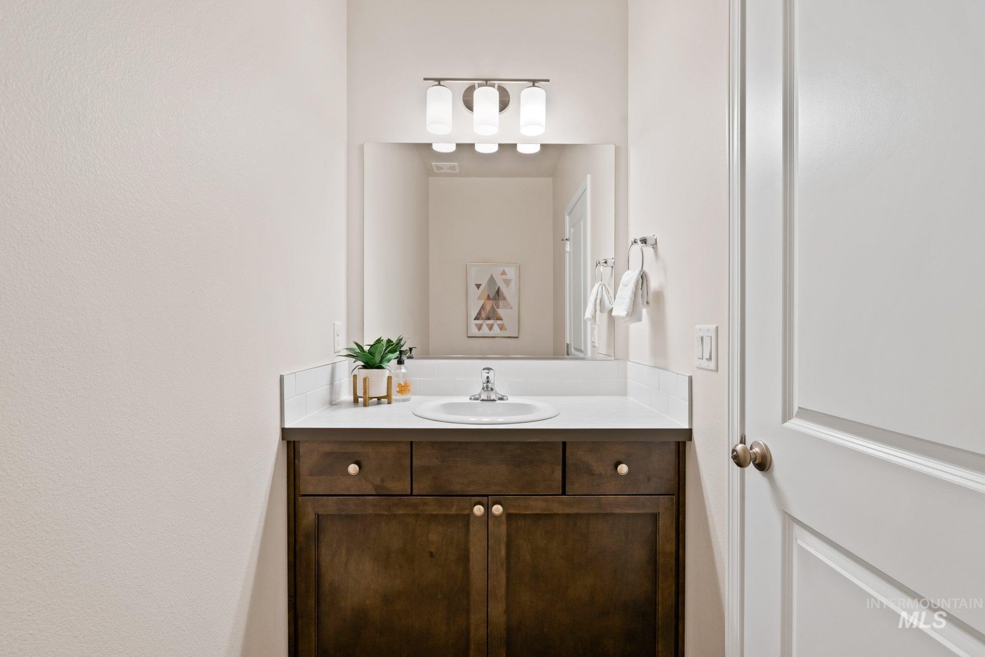 TBD E Fitz Roy St., Kuna, Idaho 83634, 3 Bedrooms, 2.5 Bathrooms, Residential For Sale, Price $459,990,MLS 98980807