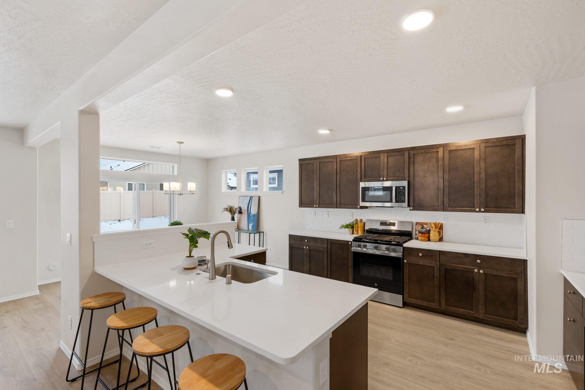 TBD E Fitz Roy St., Kuna, Idaho 83634, 3 Bedrooms, 2.5 Bathrooms, Residential For Sale, Price $459,990,MLS 98980807