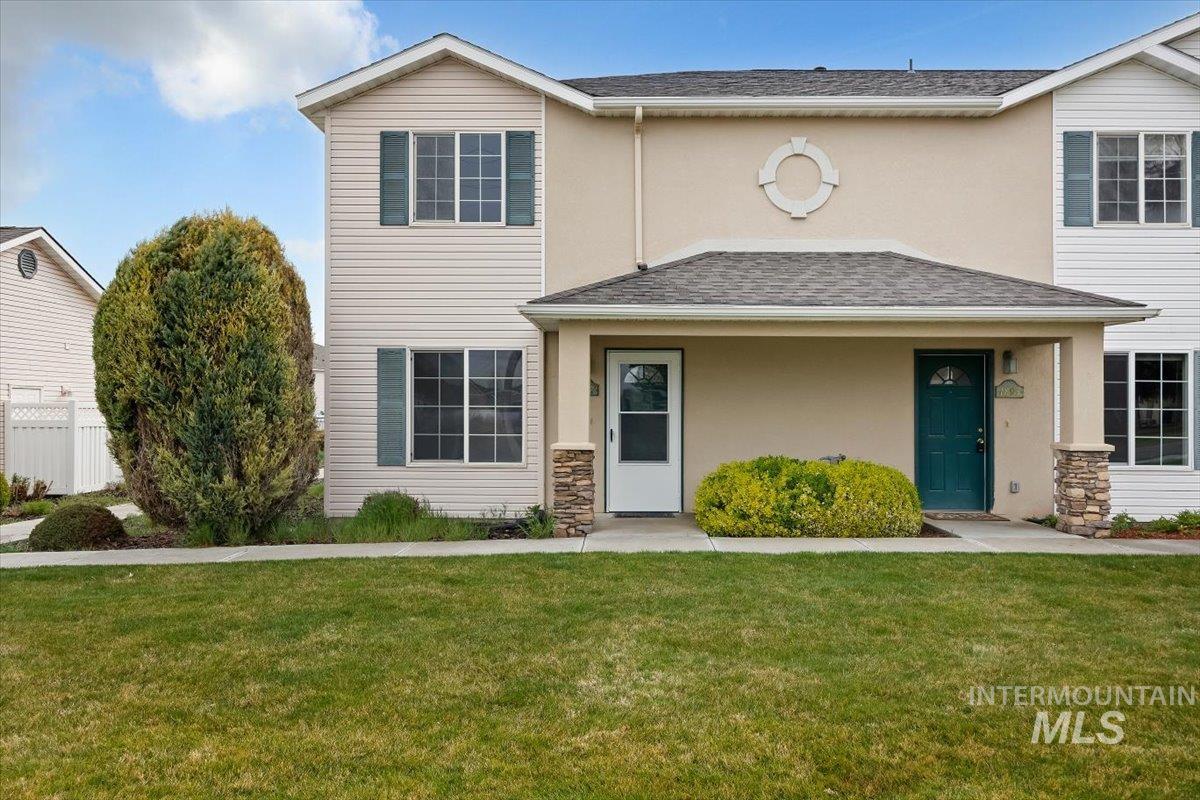 1897 Hampton Way, Twin Falls, Idaho 83301, 3 Bedrooms, 1.5 Bathrooms, Residential For Sale, Price $299,900,MLS 98980811