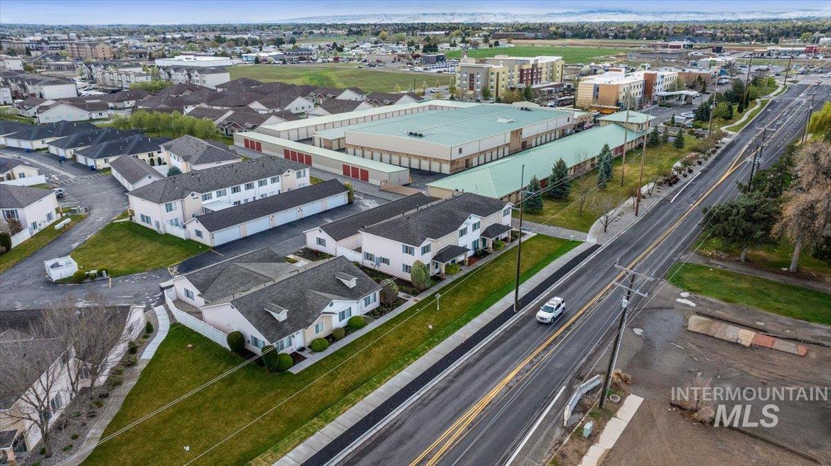 1897 Hampton Way, Twin Falls, Idaho 83301, 3 Bedrooms, 1.5 Bathrooms, Residential For Sale, Price $314,900,MLS 98980811