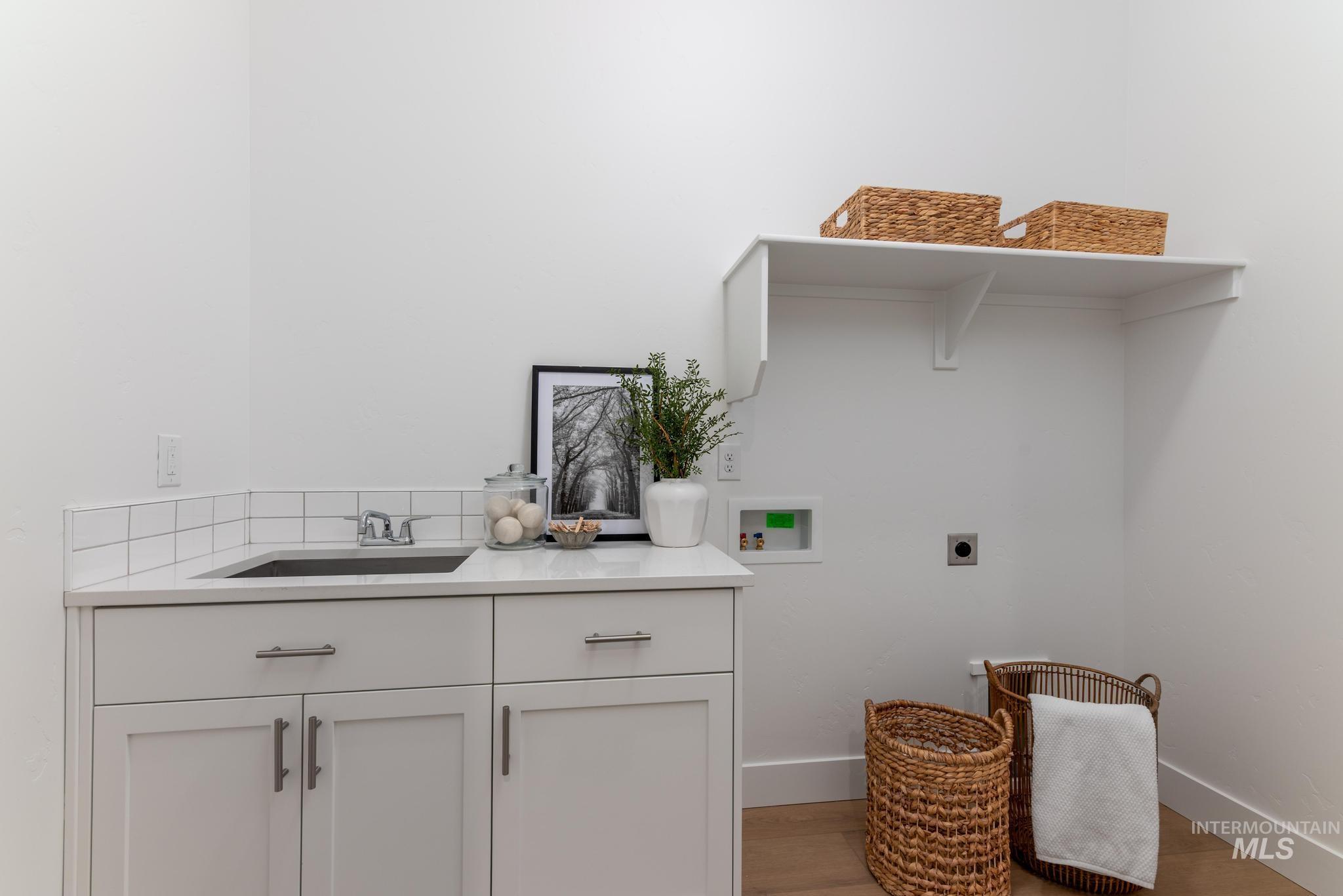 3612 N Pindall Way, Star, Idaho 83669, 3 Bedrooms, 2.5 Bathrooms, Residential For Sale, Price $789,000,MLS 98980814