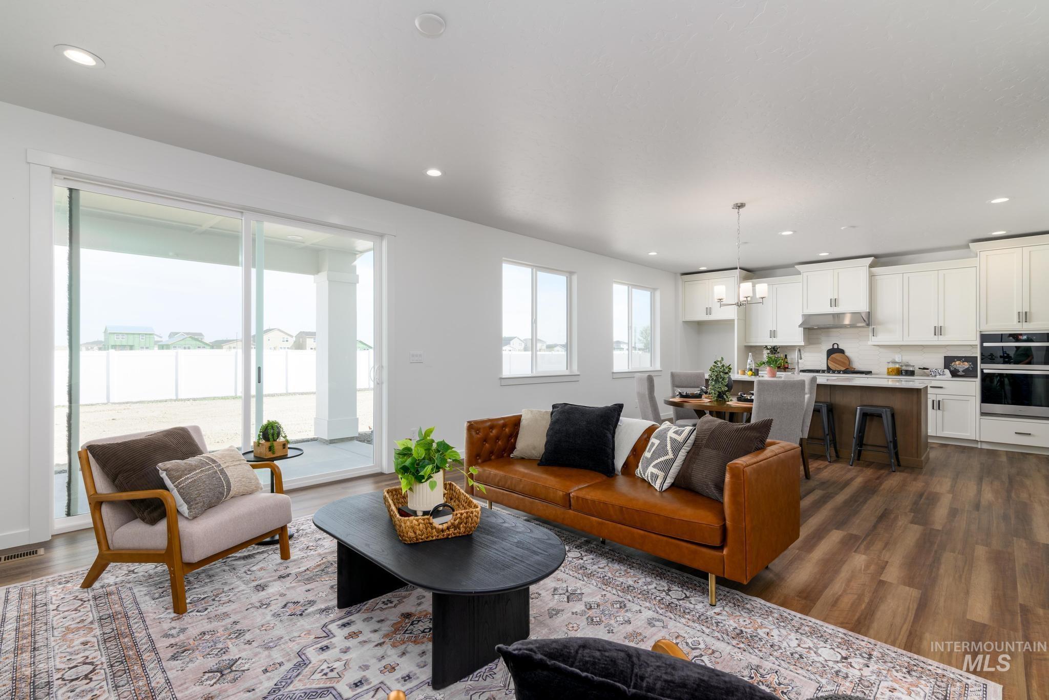 6049 W Snow Currant St, Meridian, Idaho 83646, 3 Bedrooms, 2.5 Bathrooms, Residential For Sale, Price $619,000,MLS 98980816