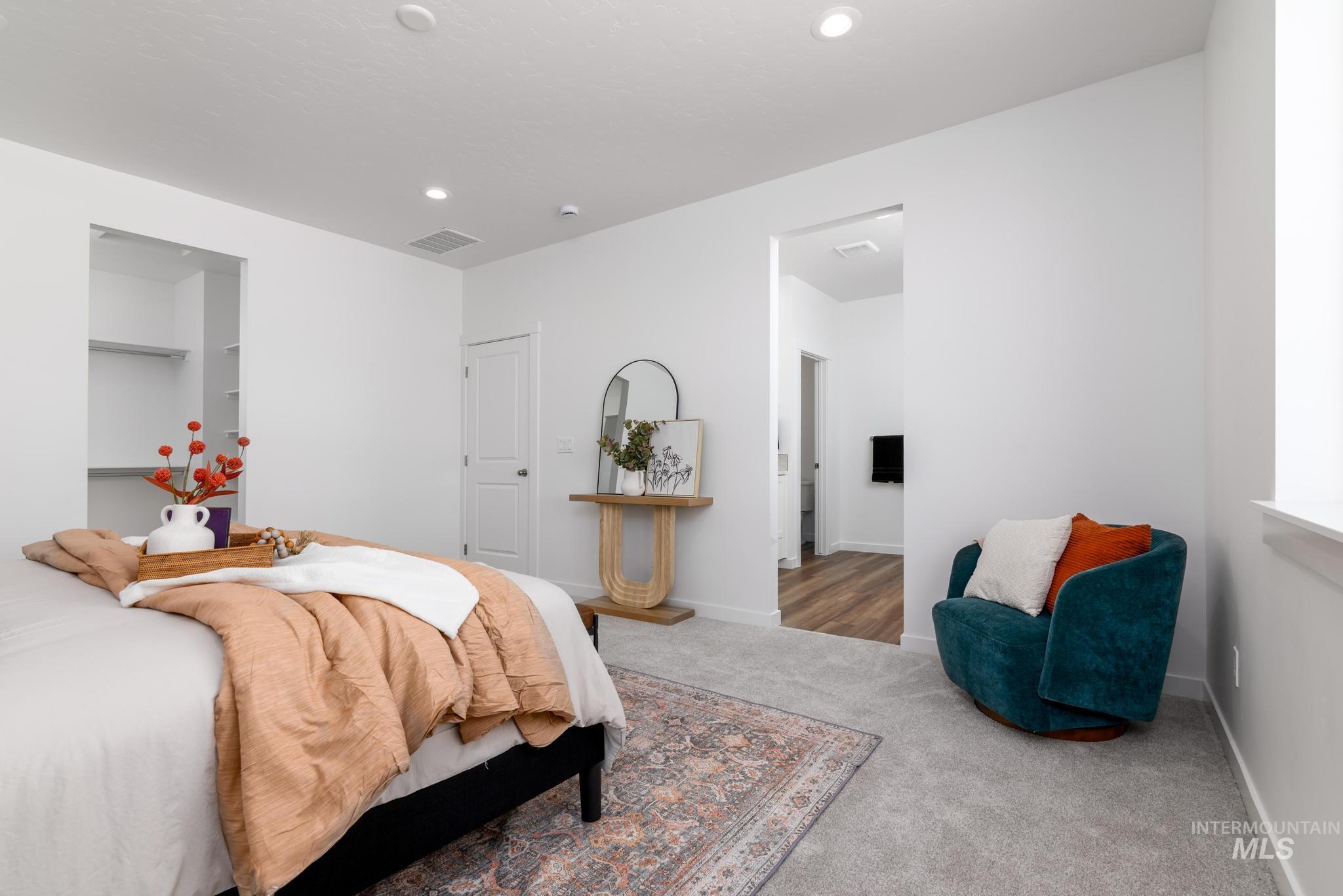 6049 W Snow Currant St, Meridian, Idaho 83646, 3 Bedrooms, 2.5 Bathrooms, Residential For Sale, Price $619,000,MLS 98980816