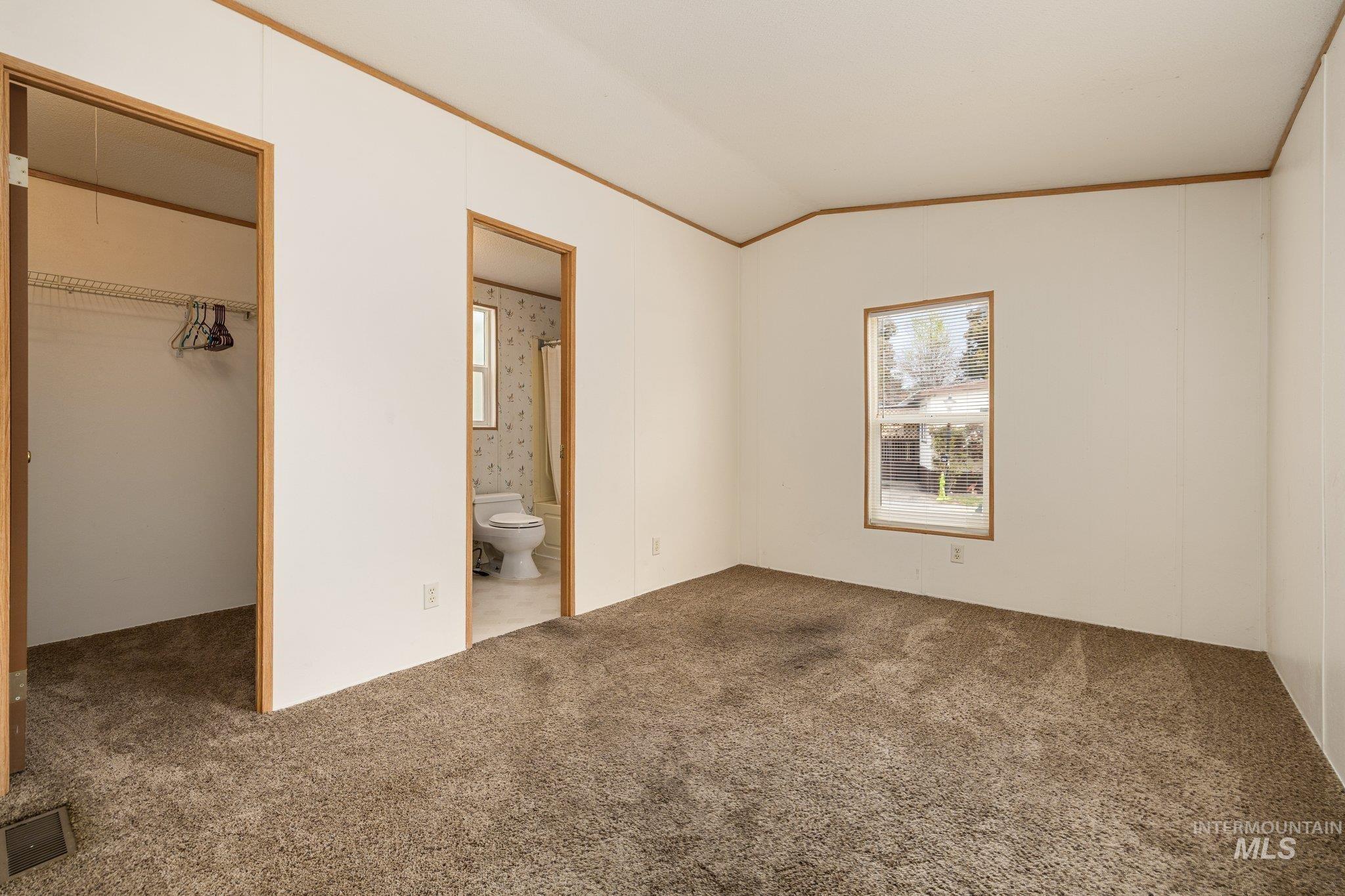 790 Riviera Dr, Boise, Idaho 83703, 3 Bedrooms, 2 Bathrooms, Residential For Sale, Price $60,000,MLS 98980819