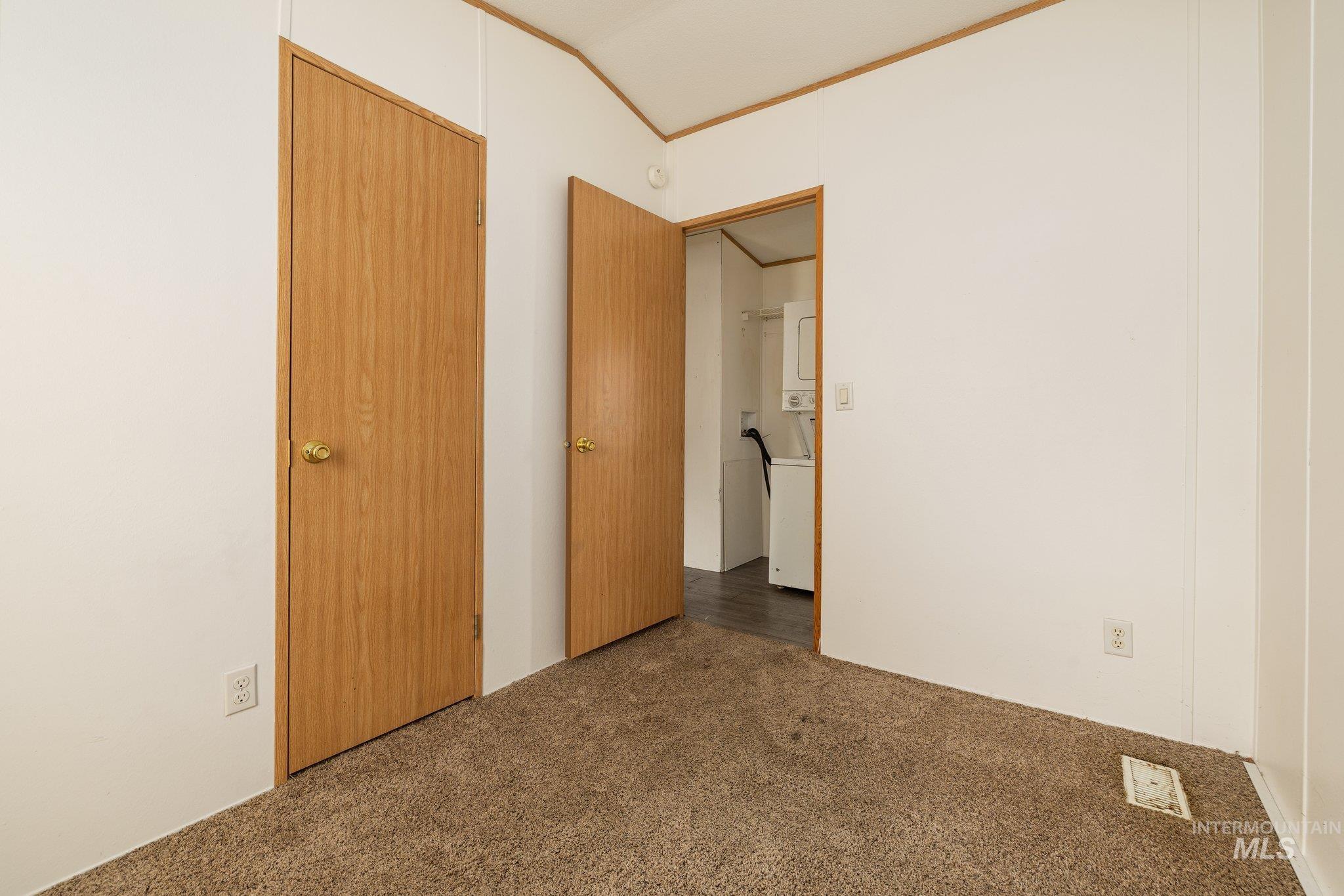 790 Riviera Dr, Boise, Idaho 83703, 3 Bedrooms, 2 Bathrooms, Residential For Sale, Price $60,000,MLS 98980819