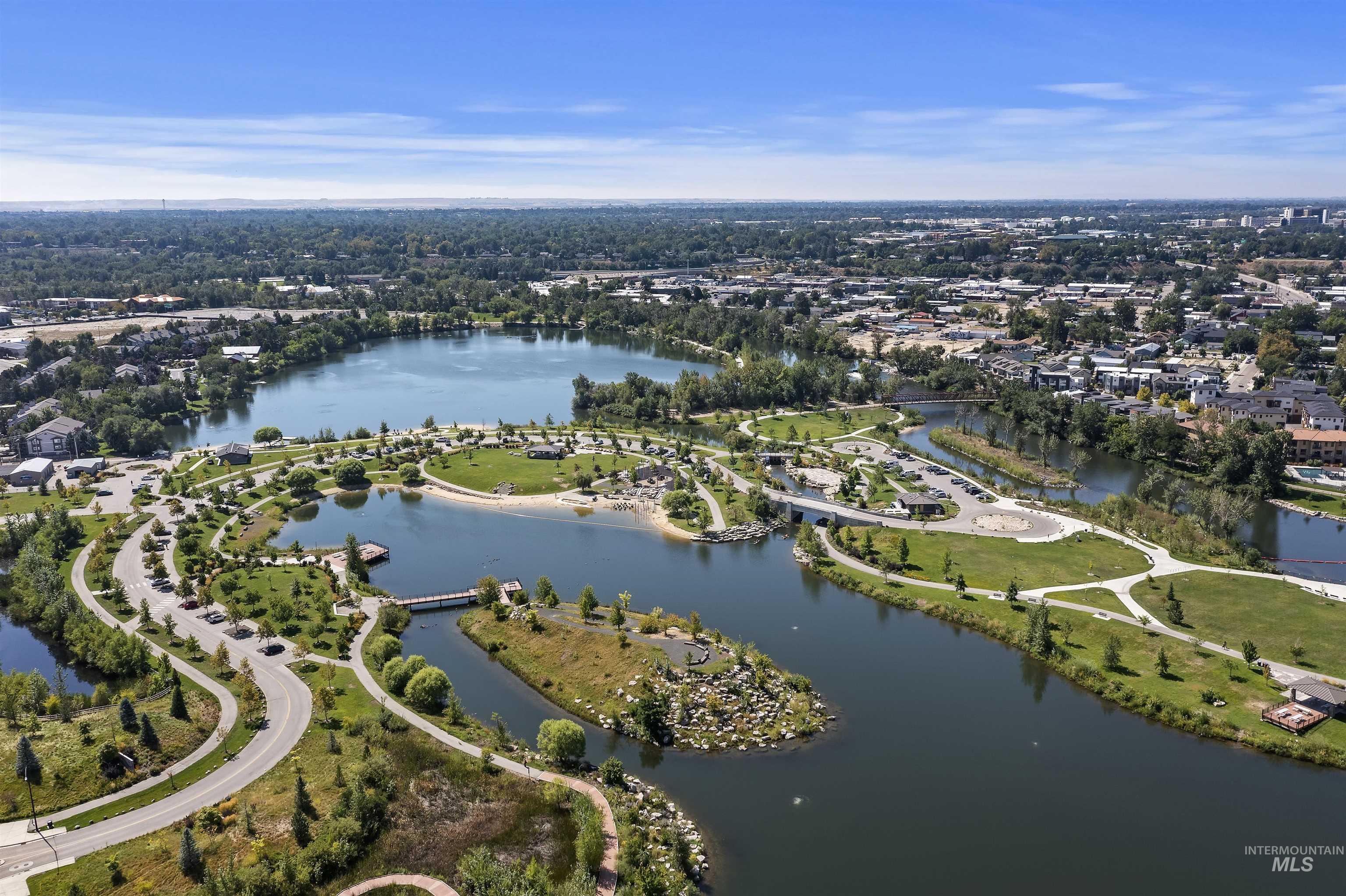 790 Riviera Dr, Boise, Idaho 83703, 3 Bedrooms, 2 Bathrooms, Residential For Sale, Price $60,000,MLS 98980819