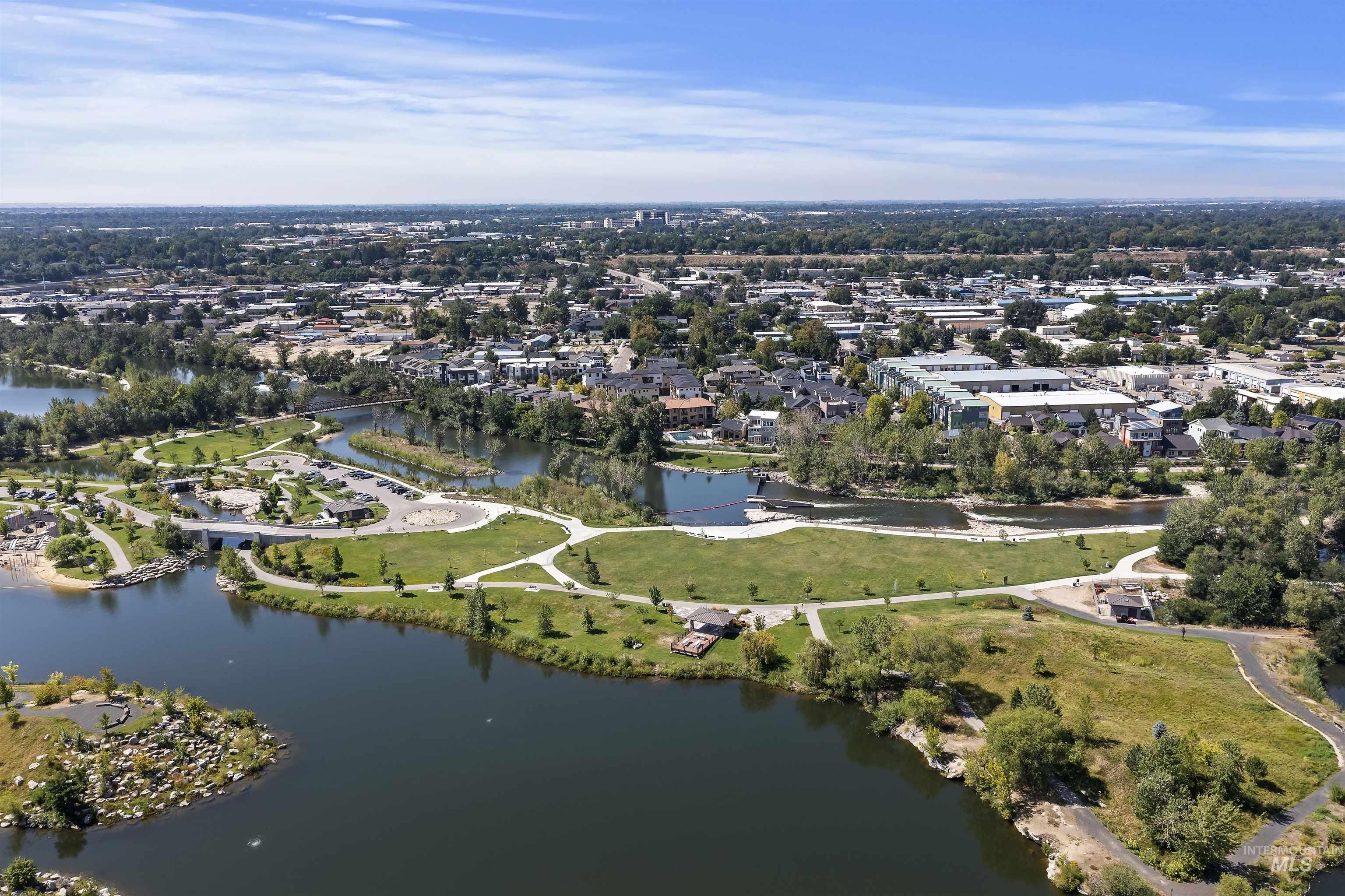 790 Riviera Dr, Boise, Idaho 83703, 3 Bedrooms, 2 Bathrooms, Residential For Sale, Price $60,000,MLS 98980819