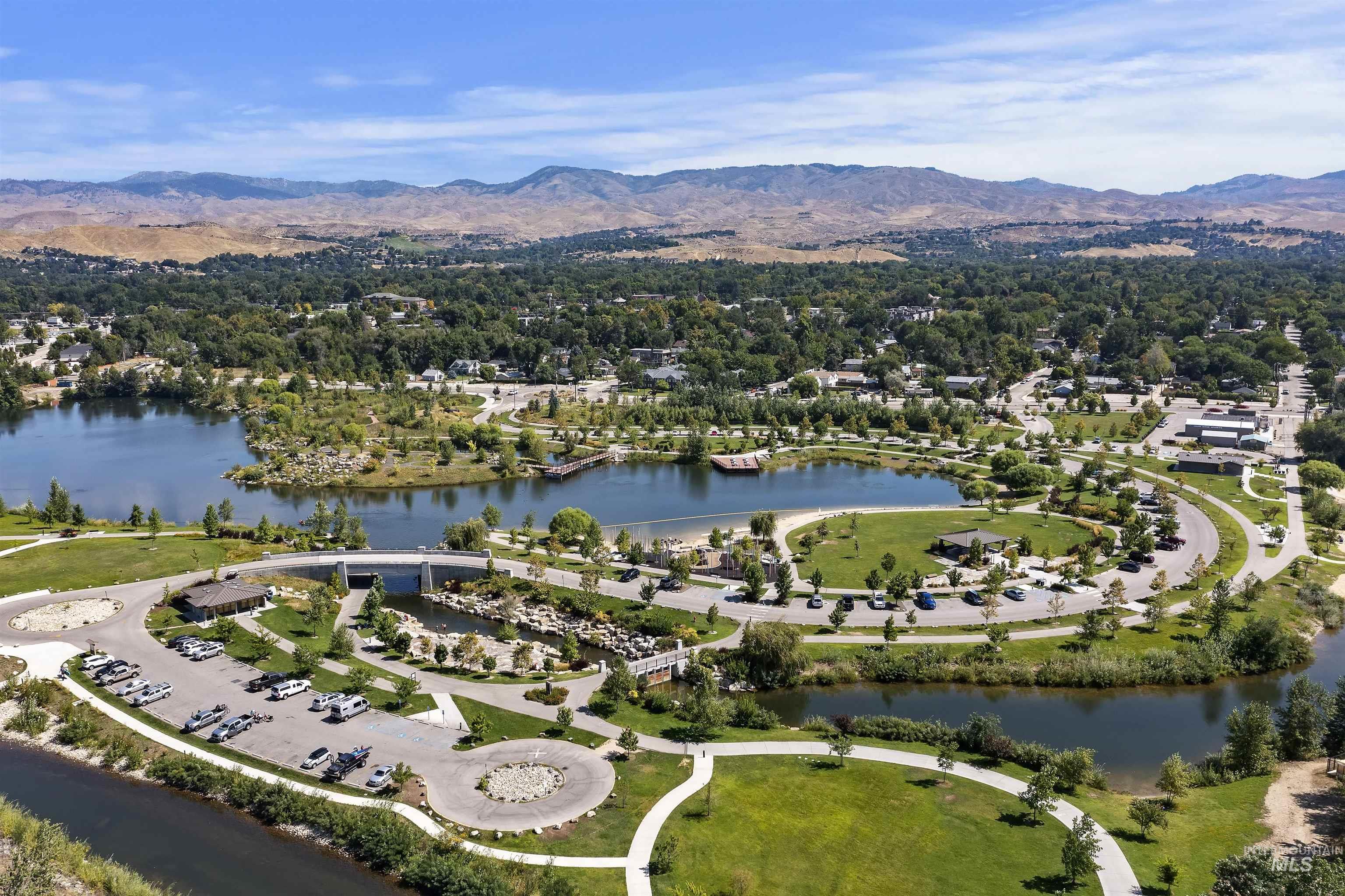 790 Riviera Dr, Boise, Idaho 83703, 3 Bedrooms, 2 Bathrooms, Residential For Sale, Price $60,000,MLS 98980819