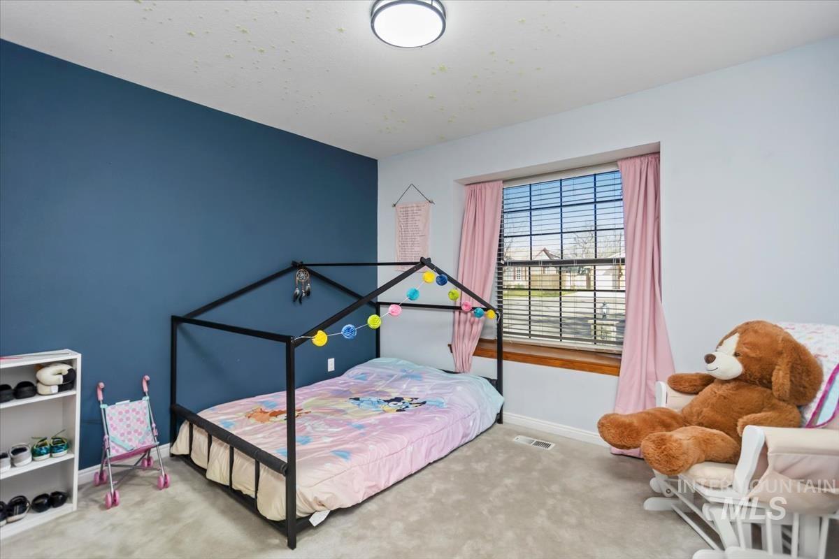 2840 N Camden Place, Boise, Idaho 83704, 3 Bedrooms, 2 Bathrooms, Residential For Sale, Price $460,000,MLS 98980820