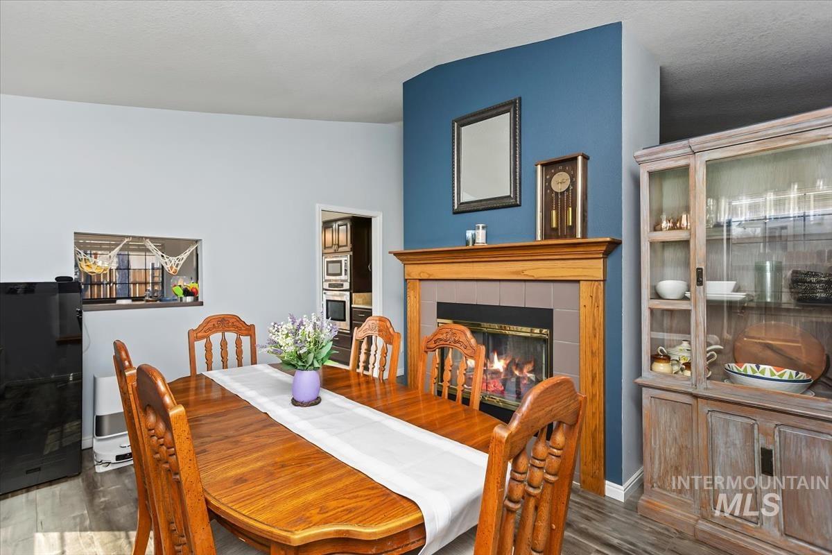 2840 N Camden Place, Boise, Idaho 83704, 3 Bedrooms, 2 Bathrooms, Residential For Sale, Price $460,000,MLS 98980820