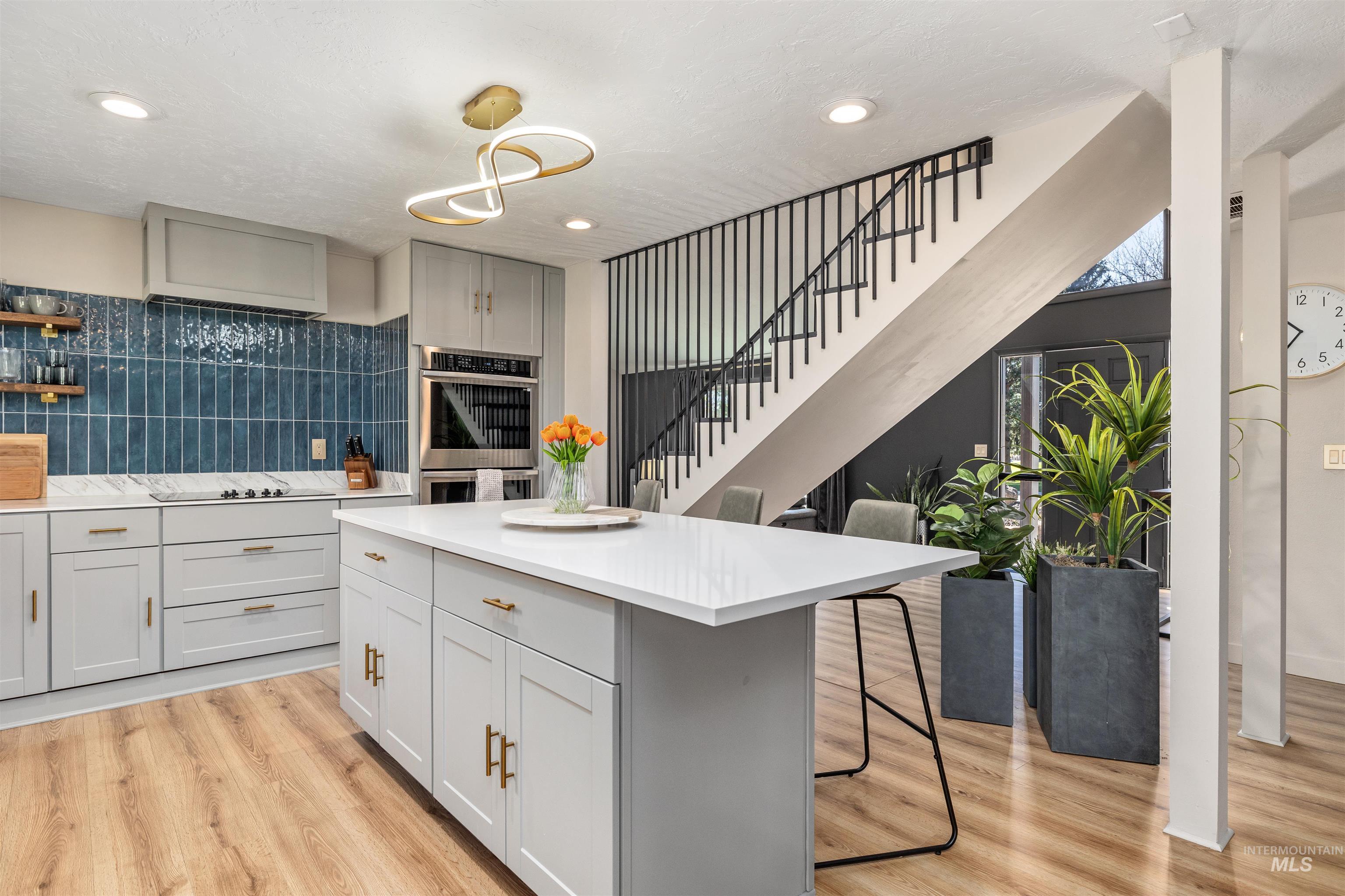 898 N Pebble Beach Way, Eagle, Idaho 83616-5234, 4 Bedrooms, 2.5 Bathrooms, Residential For Sale, Price $749,700,MLS 98980822