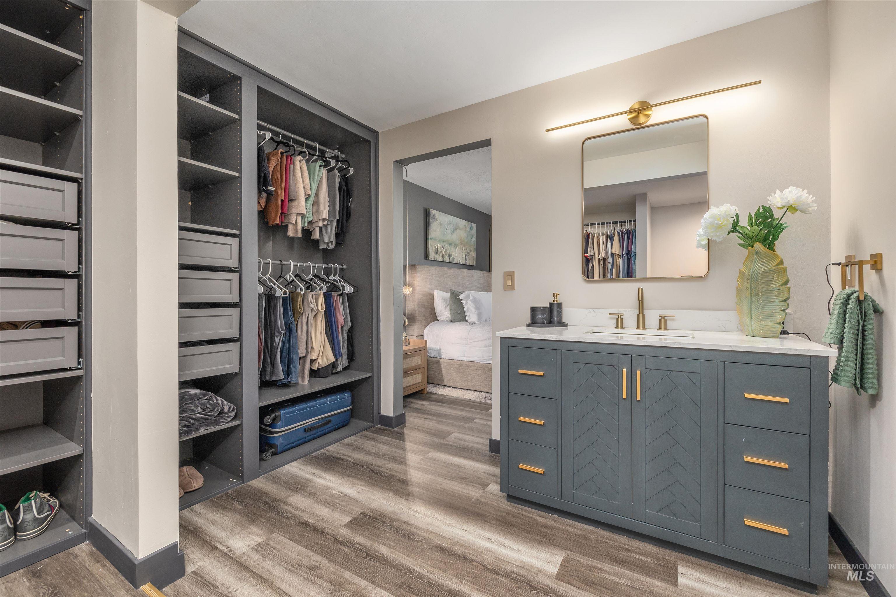 898 N Pebble Beach Way, Eagle, Idaho 83616-5234, 4 Bedrooms, 2.5 Bathrooms, Residential For Sale, Price $749,700,MLS 98980822