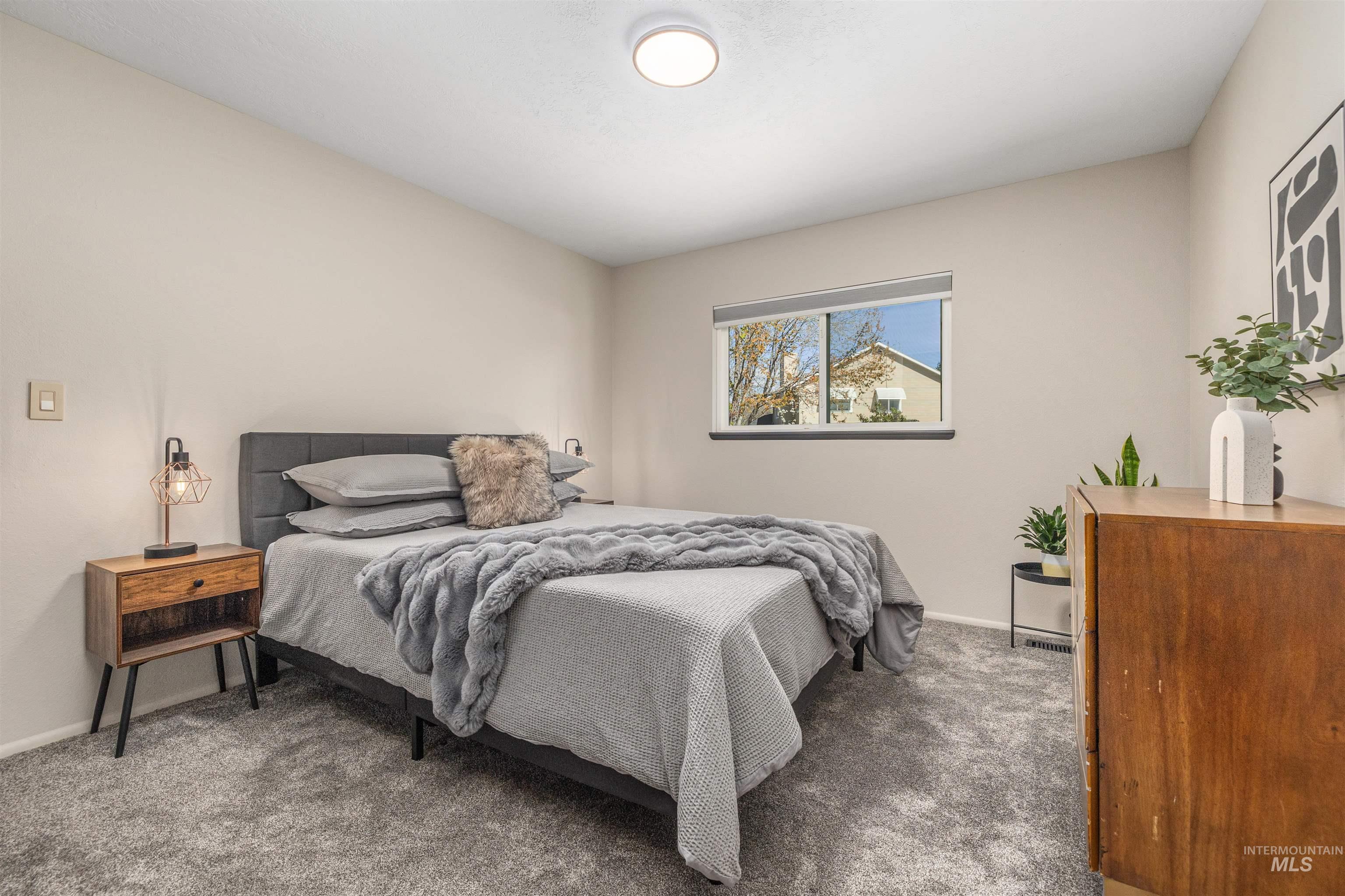 898 N Pebble Beach Way, Eagle, Idaho 83616-5234, 4 Bedrooms, 2.5 Bathrooms, Residential For Sale, Price $749,700,MLS 98980822