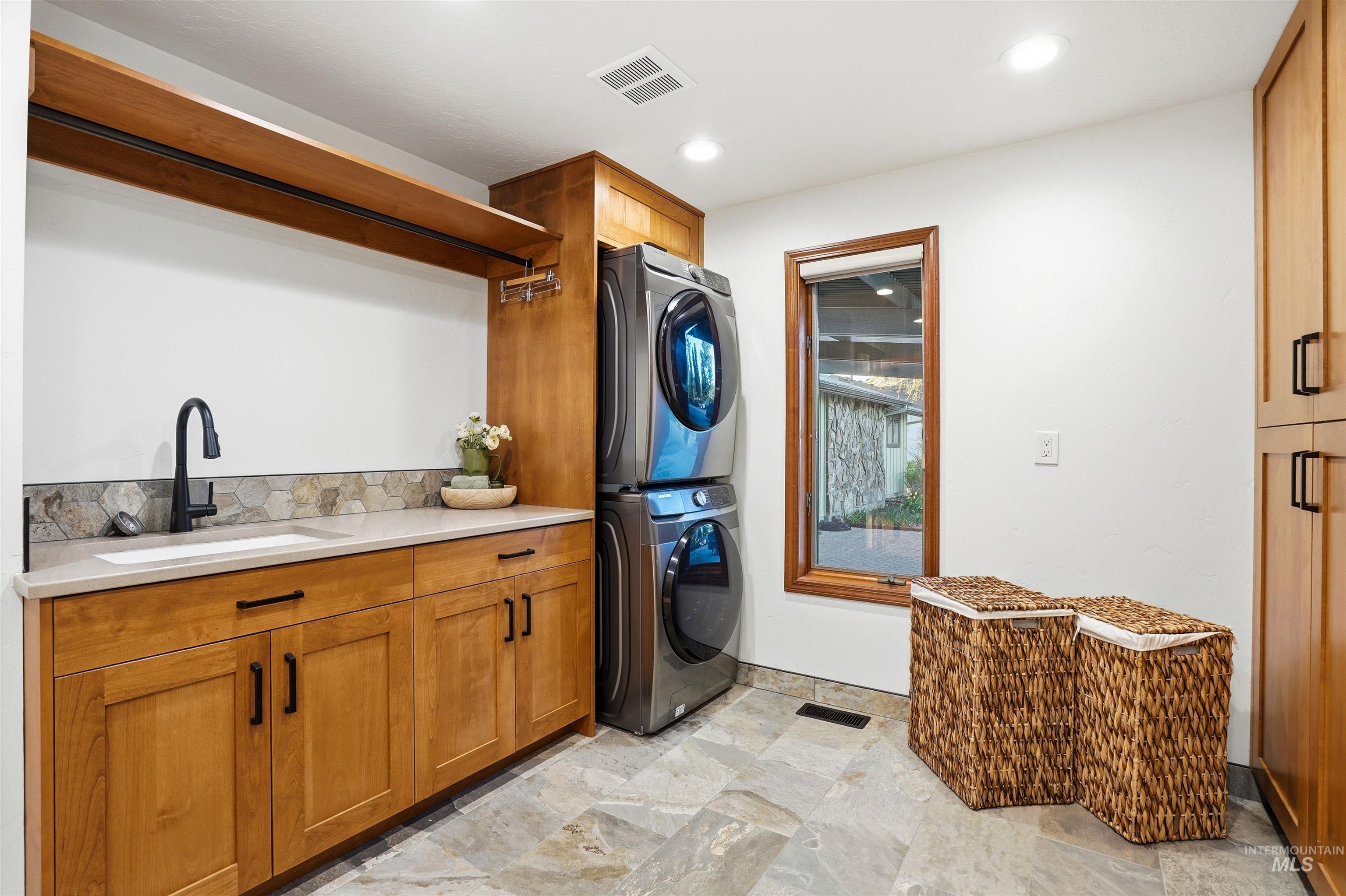 12730 Sunny Slope Rd, Caldwell, Idaho 83607, 5 Bedrooms, 5.5 Bathrooms, Residential For Sale, Price $2,995,000, 98980823