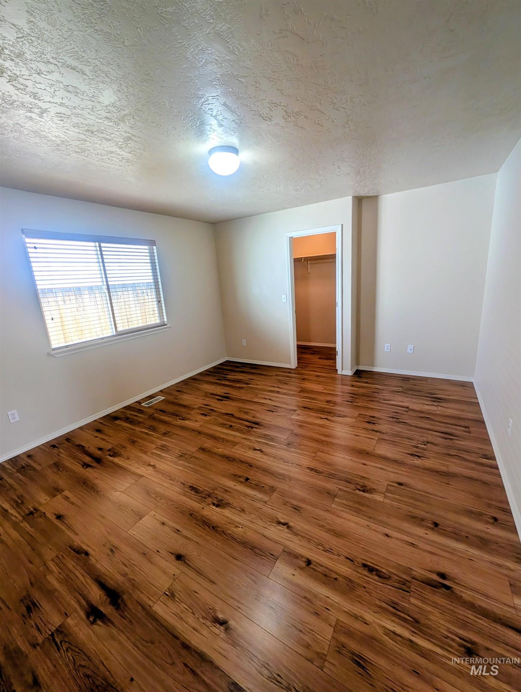 1496 W Saint Patrick, Boise, Idaho 83705, 3 Bedrooms, 2 Bathrooms, Residential For Sale, Price $459,900,MLS 98980824