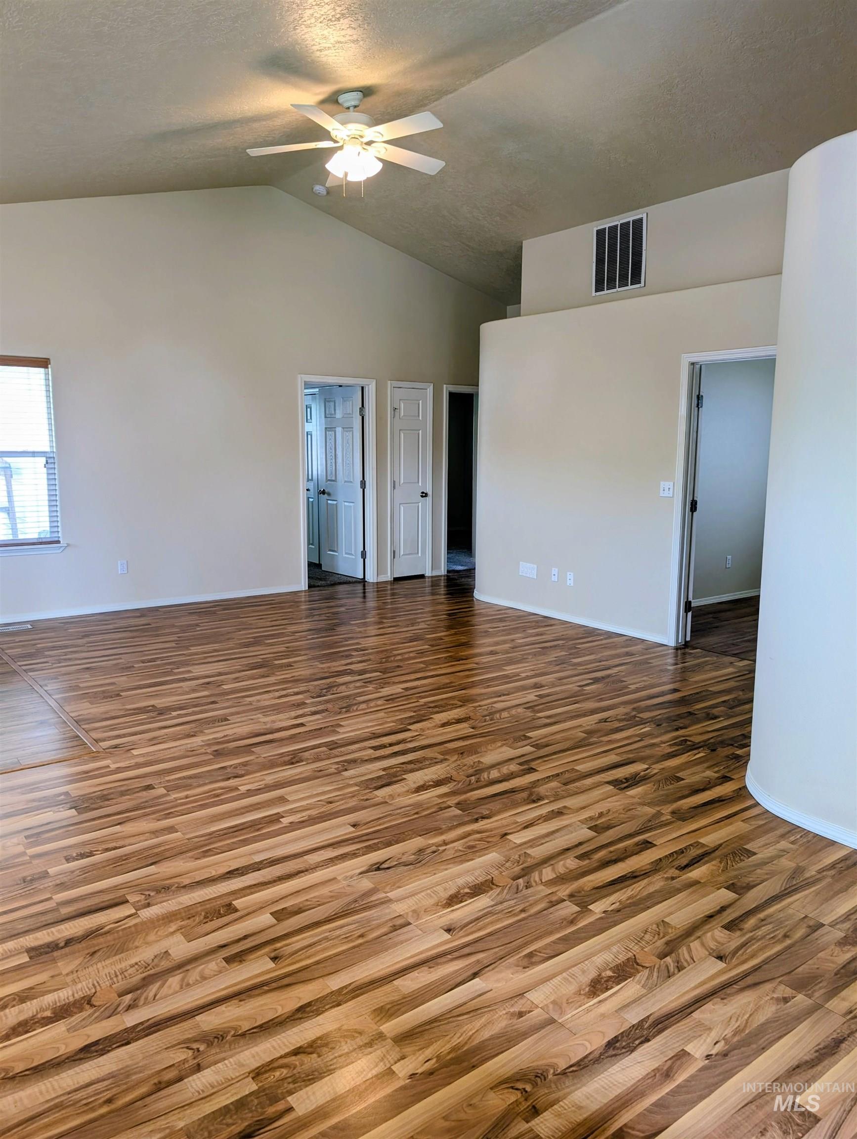 1496 W Saint Patrick, Boise, Idaho 83705, 3 Bedrooms, 2 Bathrooms, Residential For Sale, Price $459,900,MLS 98980824