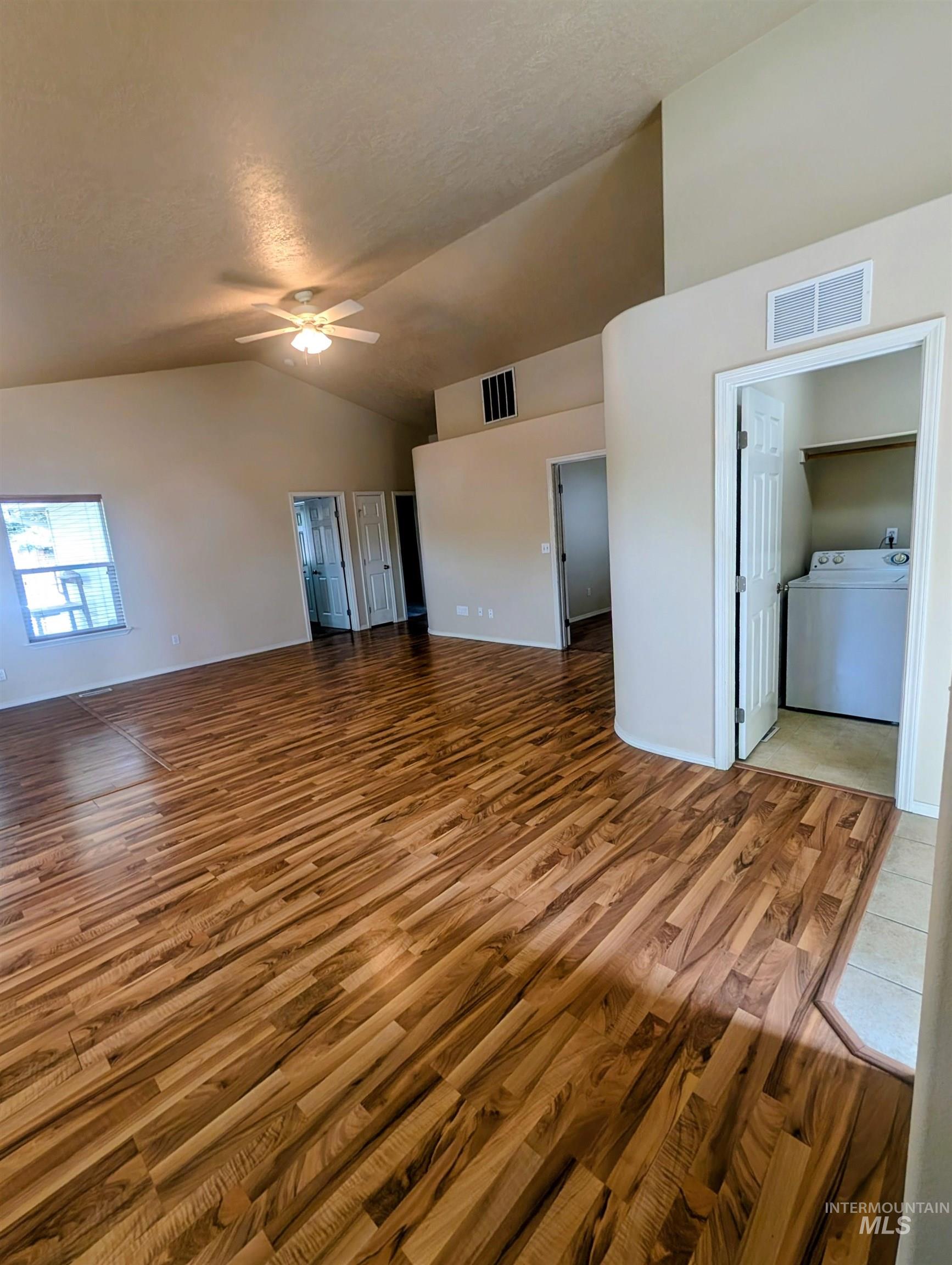 1496 W Saint Patrick, Boise, Idaho 83705, 3 Bedrooms, 2 Bathrooms, Residential For Sale, Price $459,900,MLS 98980824