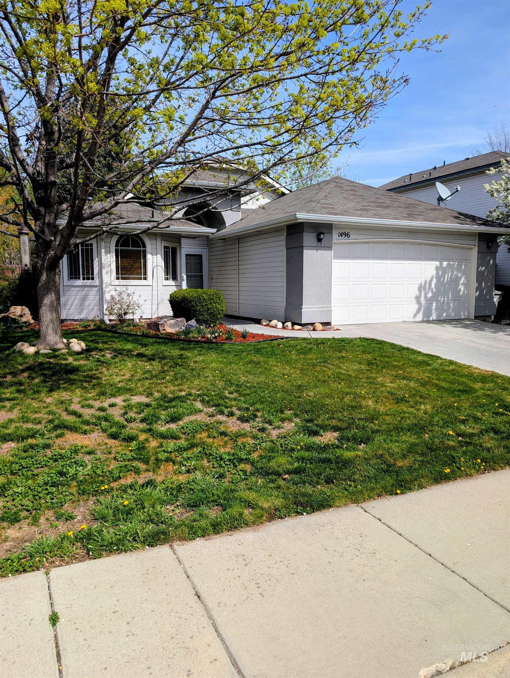 1496 W Saint Patrick, Boise, Idaho 83705, 3 Bedrooms, 2 Bathrooms, Residential For Sale, Price $459,900,MLS 98980824