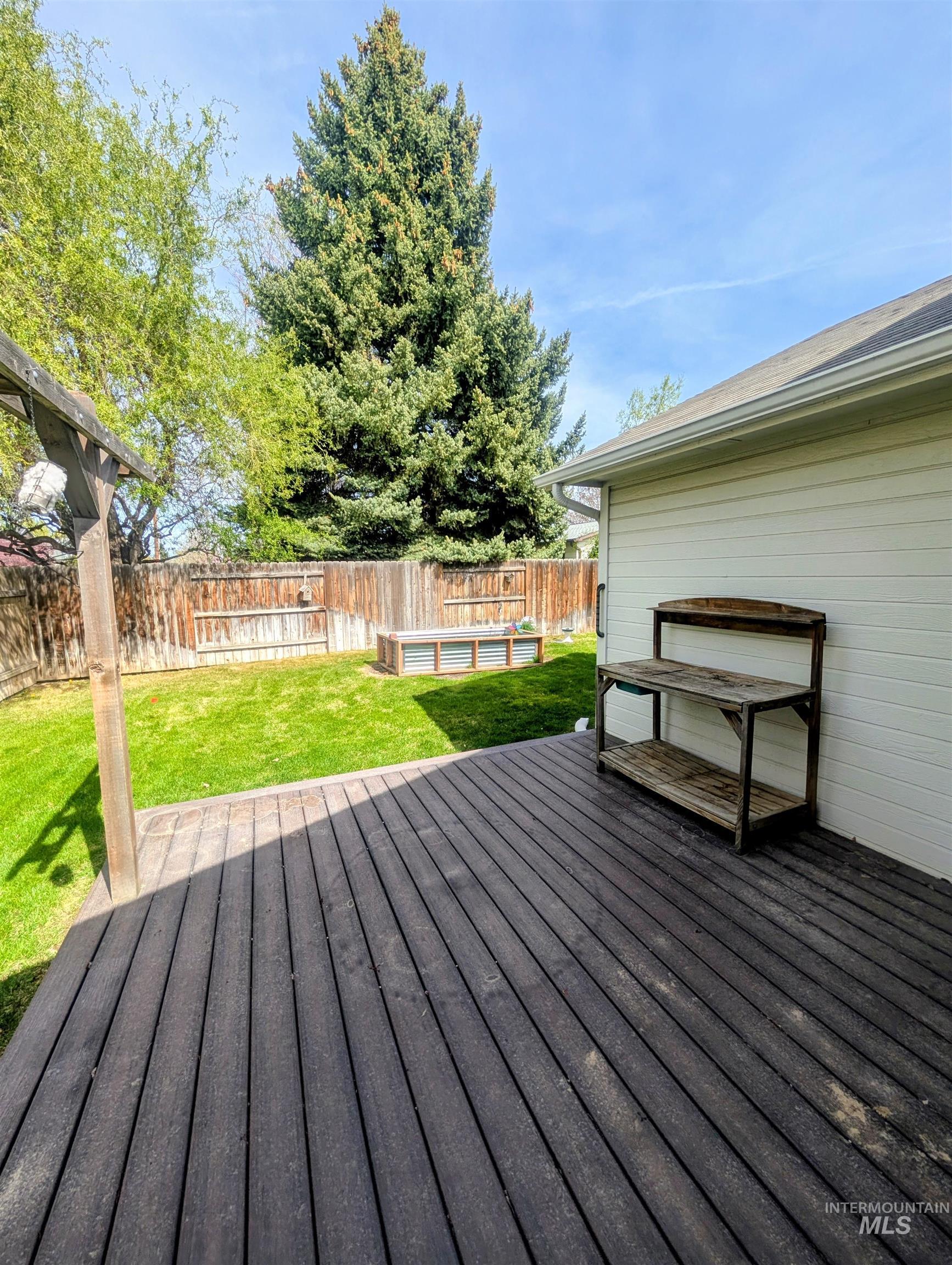 1496 W Saint Patrick, Boise, Idaho 83705, 3 Bedrooms, 2 Bathrooms, Residential For Sale, Price $459,900,MLS 98980824