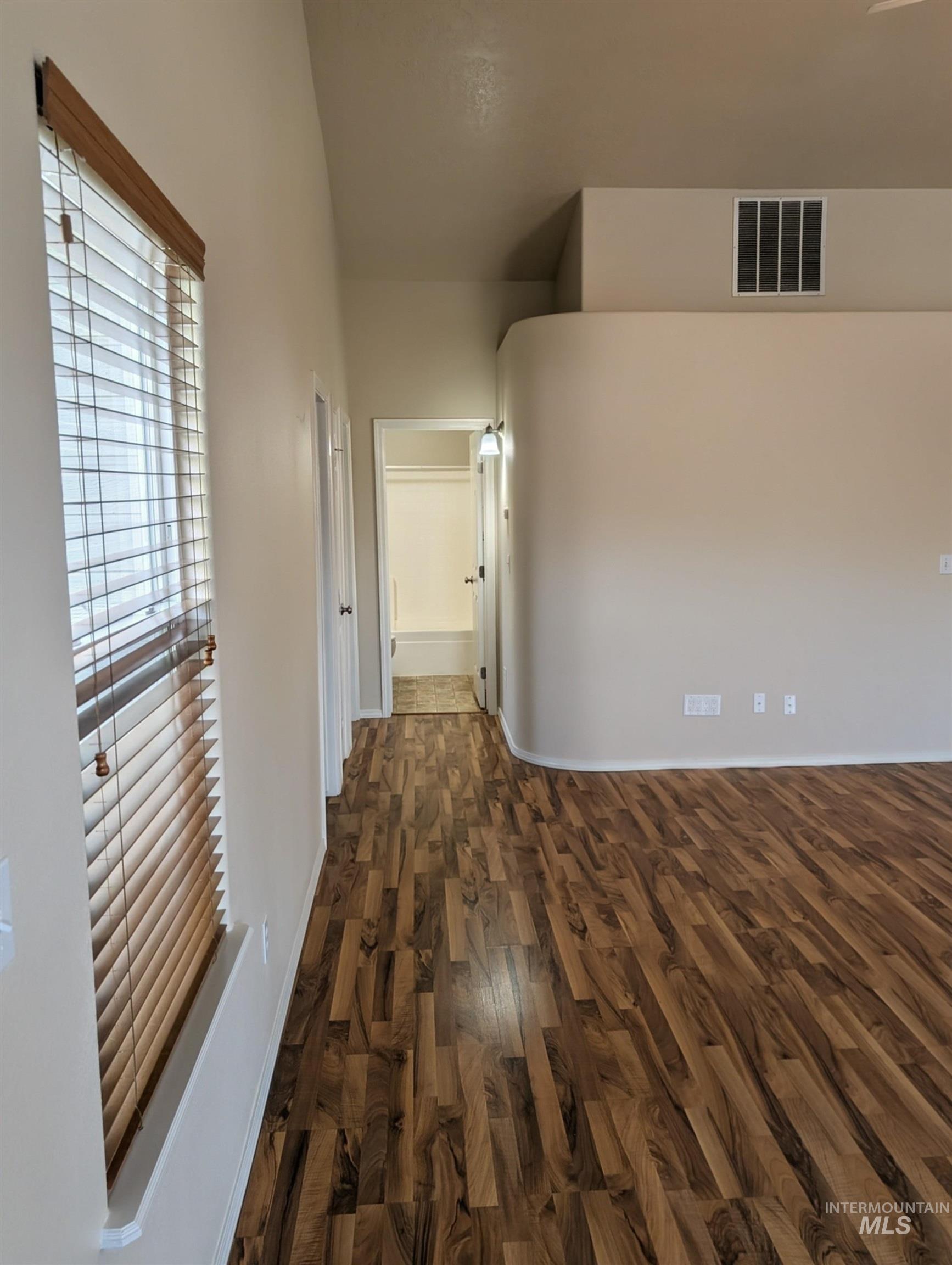 1496 W Saint Patrick, Boise, Idaho 83705, 3 Bedrooms, 2 Bathrooms, Residential For Sale, Price $459,900,MLS 98980824