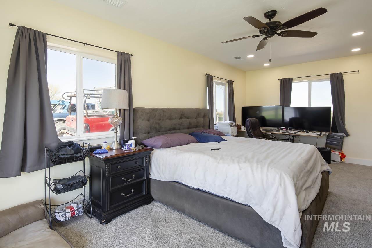 415 N Locust Grove Road, Kuna, Idaho 83634, 6 Bedrooms, 5 Bathrooms, Residential For Sale, Price $1,499,999,MLS 98980825