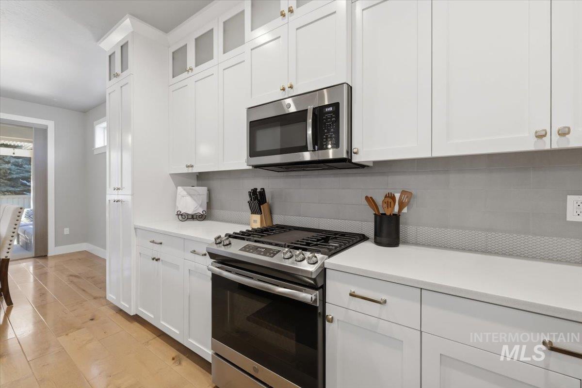 163 W Floating Feather Rd, Eagle, Idaho 83616, 3 Bedrooms, 2.5 Bathrooms, Residential For Sale, Price $684,900,MLS 98980828