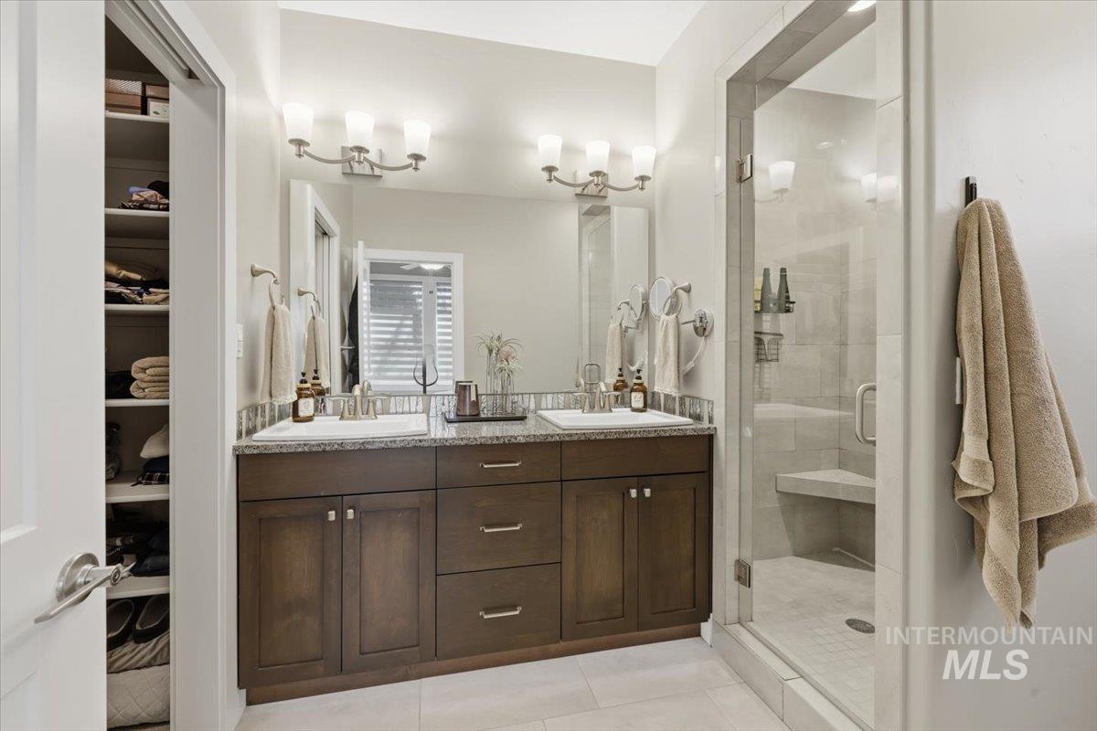 163 W Floating Feather Rd, Eagle, Idaho 83616, 3 Bedrooms, 2.5 Bathrooms, Residential For Sale, Price $684,900,MLS 98980828