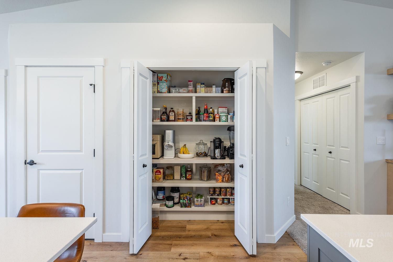 1688 E Ringneck St, Meridian, Idaho 83646, 3 Bedrooms, 2 Bathrooms, Residential For Sale, Price $415,000,MLS 98980830