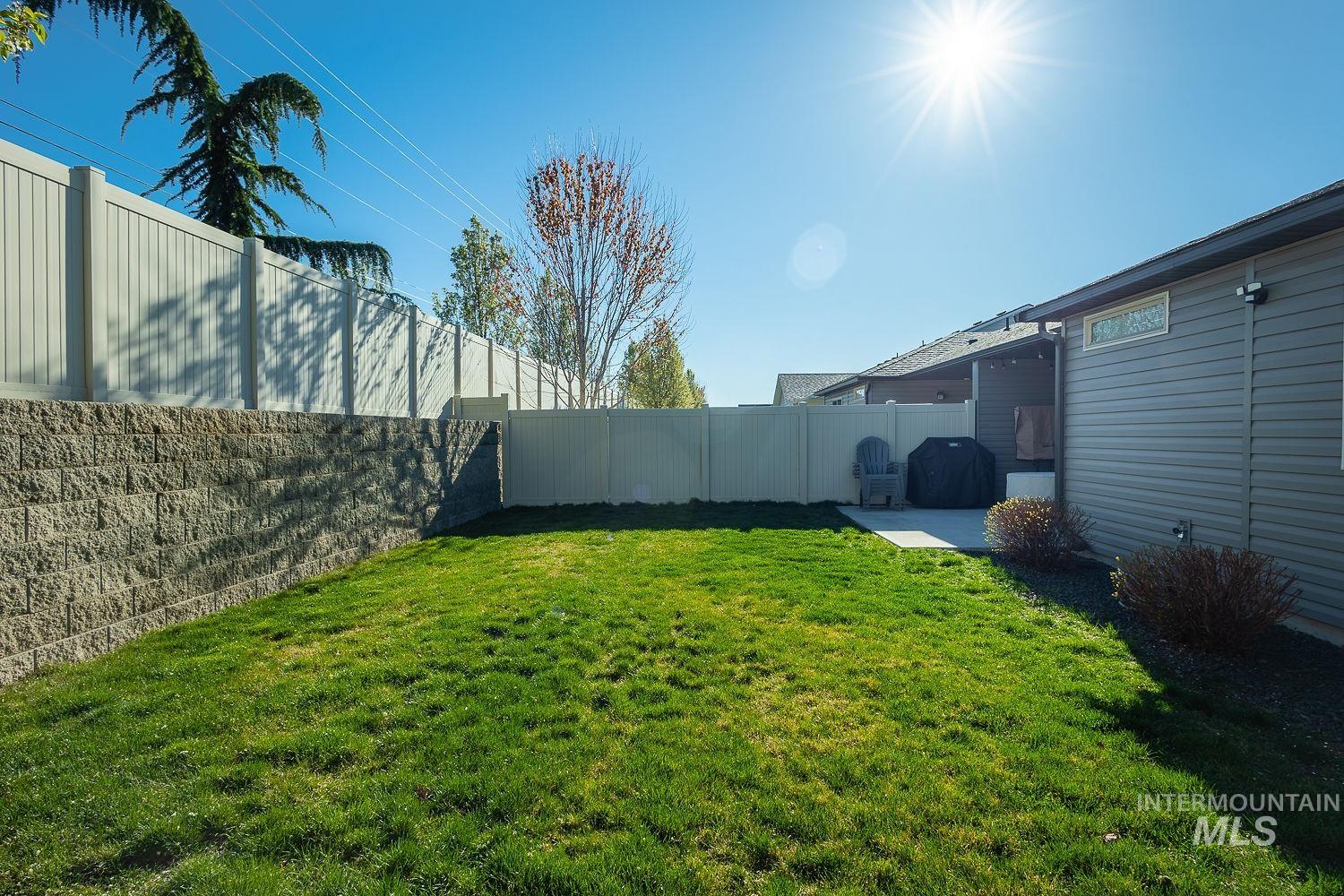 1688 E Ringneck St, Meridian, Idaho 83646, 3 Bedrooms, 2 Bathrooms, Residential For Sale, Price $415,000,MLS 98980830