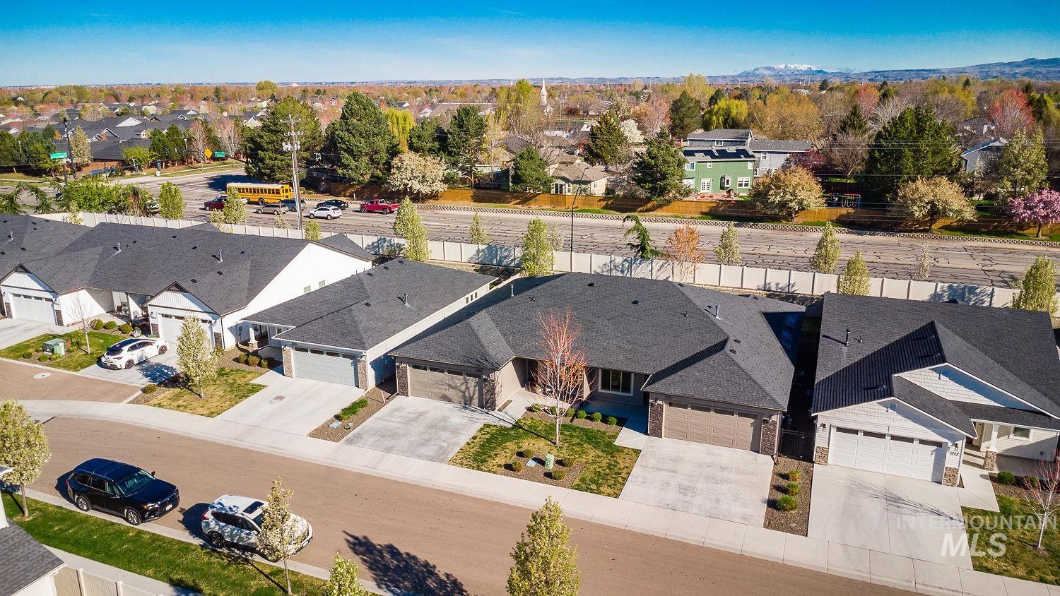 1688 E Ringneck St, Meridian, Idaho 83646, 3 Bedrooms, 2 Bathrooms, Residential For Sale, Price $415,000,MLS 98980830