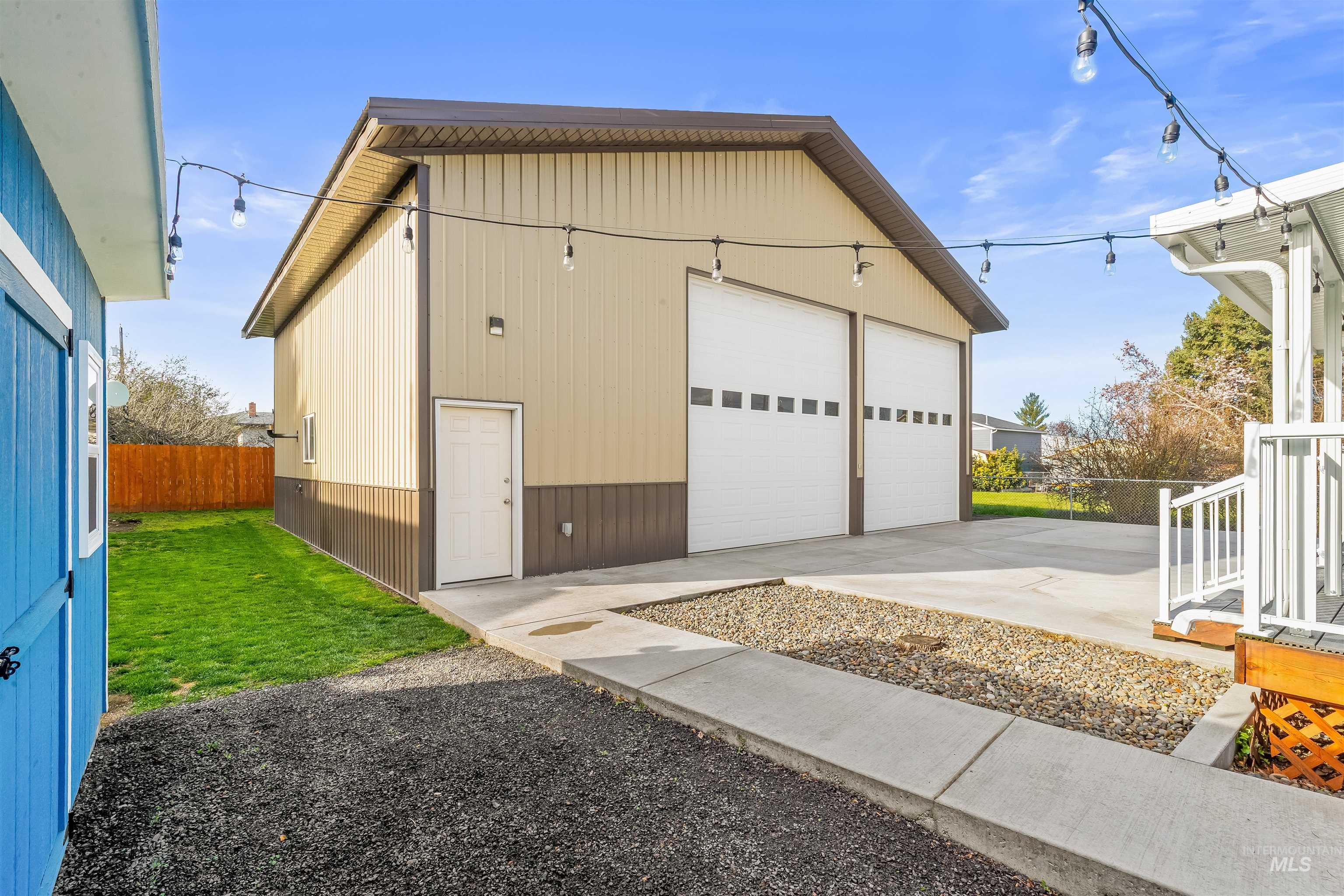 420 Linden Ave, Lewiston, Idaho 83501, 4 Bedrooms, 2 Bathrooms, Residential For Sale, Price $549,900,MLS 98980831