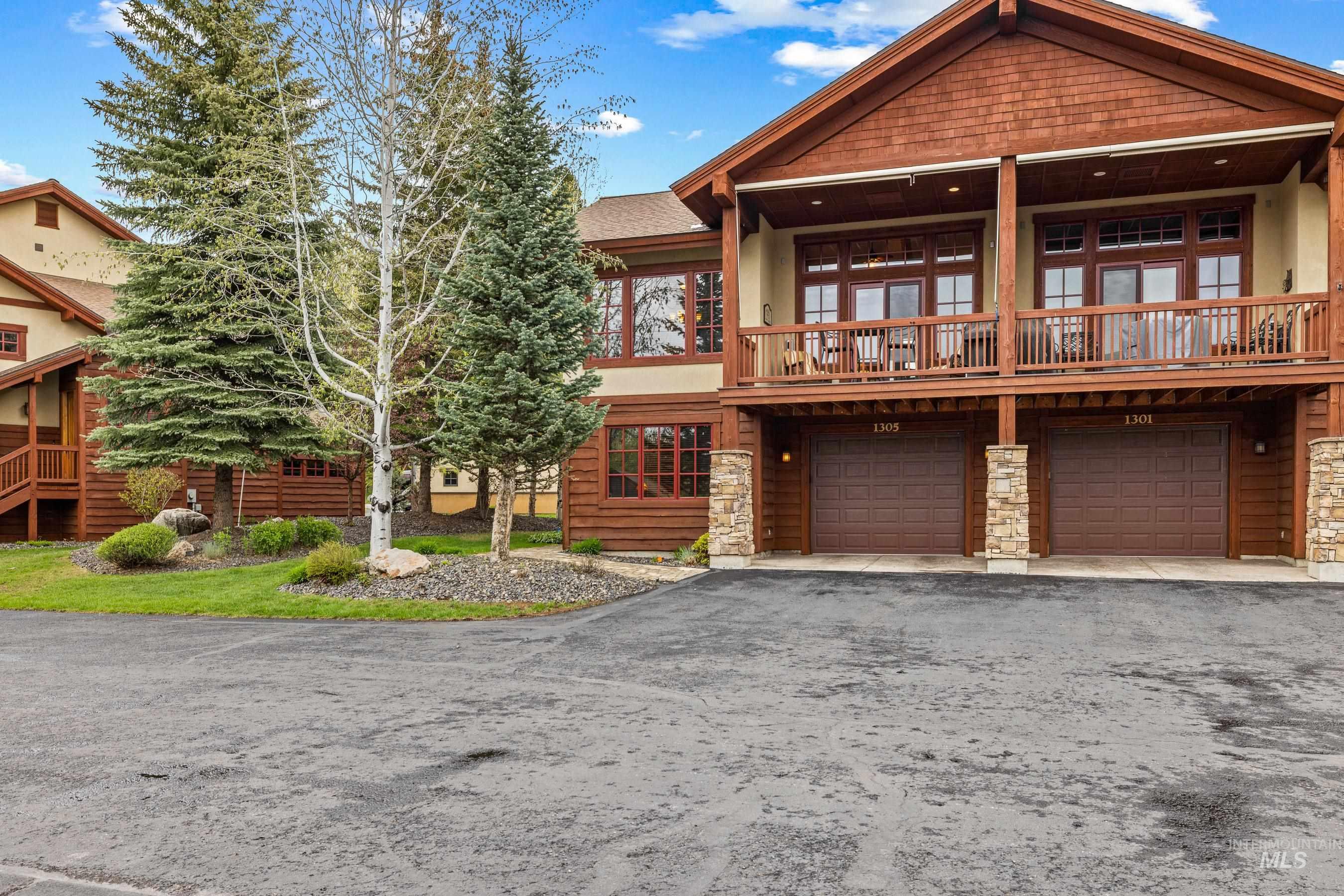 1305 Greystone, McCall, Idaho 83638, 4 Bedrooms, 3 Bathrooms, Residential For Sale, Price $1,250,000,MLS 98980832