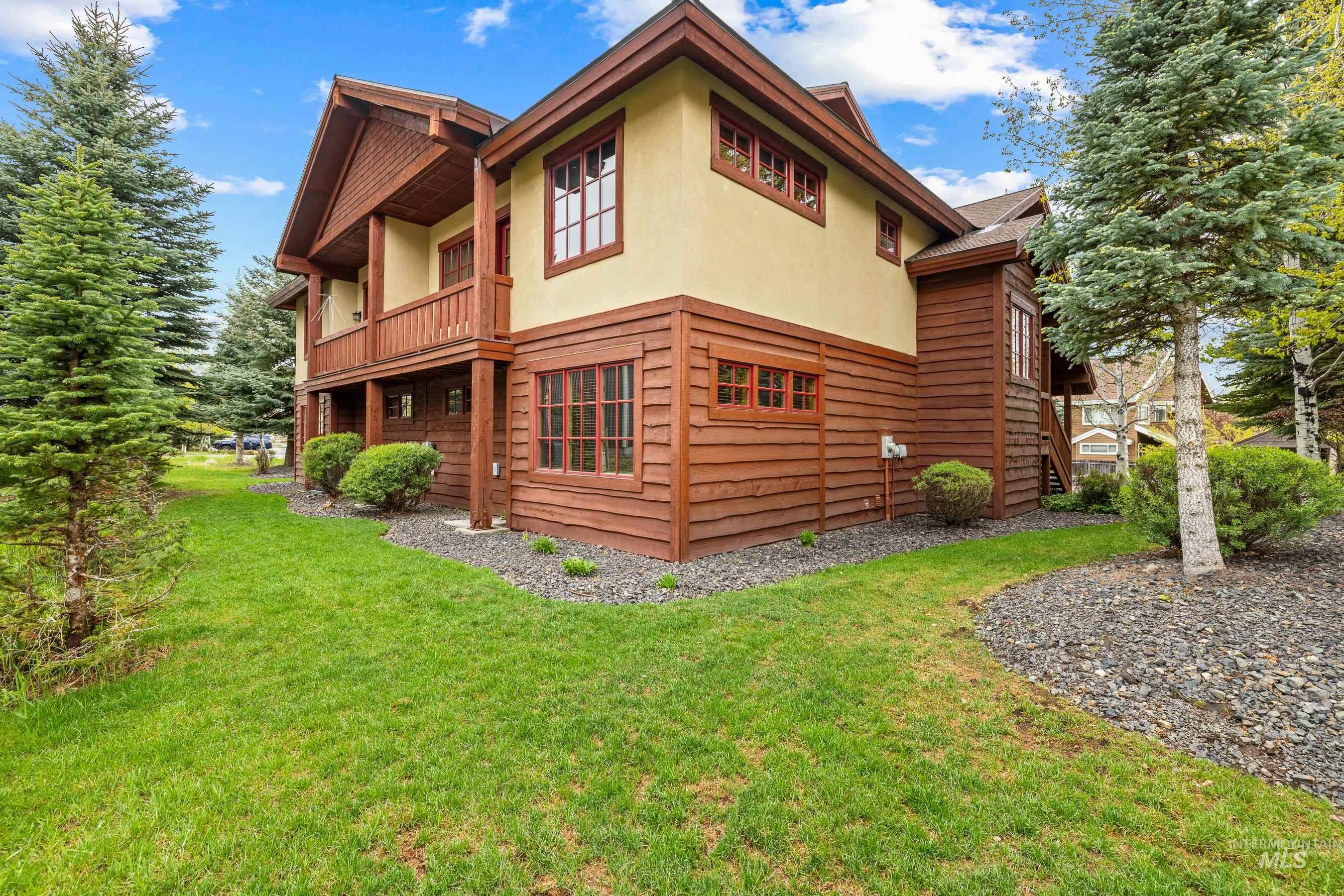 1305 Greystone, McCall, Idaho 83638, 4 Bedrooms, 3 Bathrooms, Residential For Sale, Price $1,250,000,MLS 98980832