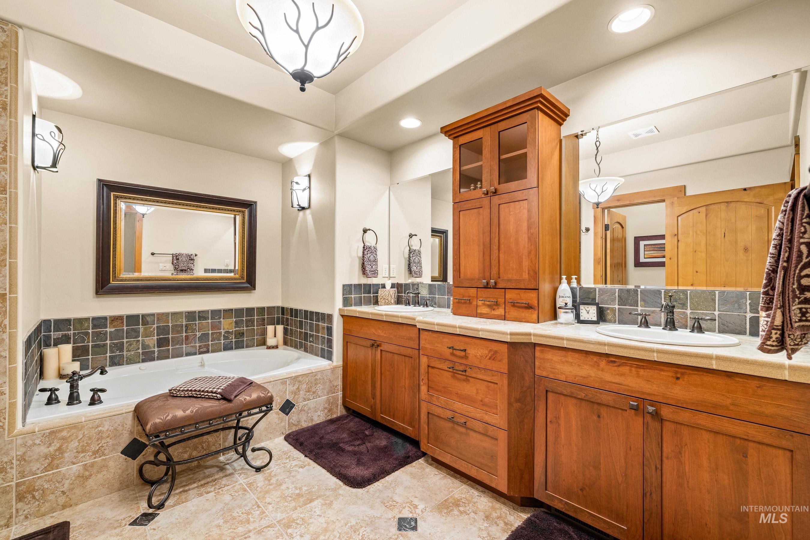 1305 Greystone, McCall, Idaho 83638, 4 Bedrooms, 3 Bathrooms, Residential For Sale, Price $1,250,000,MLS 98980832