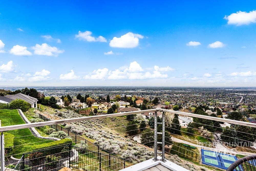 3994 W Quail Ridge Dr, Boise, Idaho 83703, 3 Bedrooms, 2.5 Bathrooms, Residential For Sale, Price $1,350,000,MLS 98980834