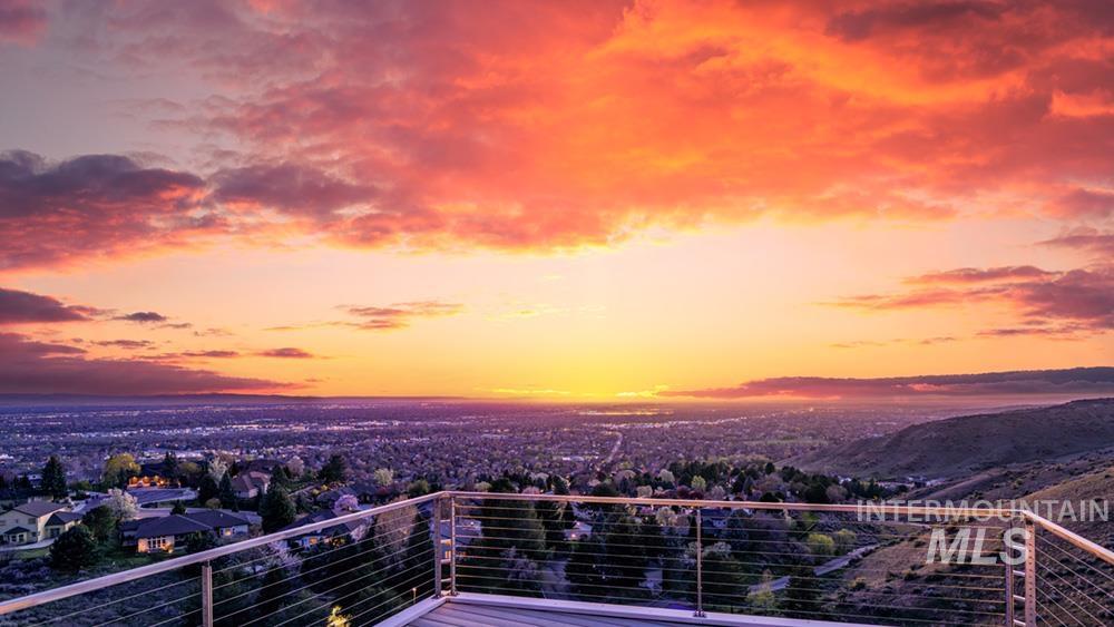 3994 W Quail Ridge Dr, Boise, Idaho 83703, 3 Bedrooms, 2.5 Bathrooms, Residential For Sale, Price $1,350,000,MLS 98980834