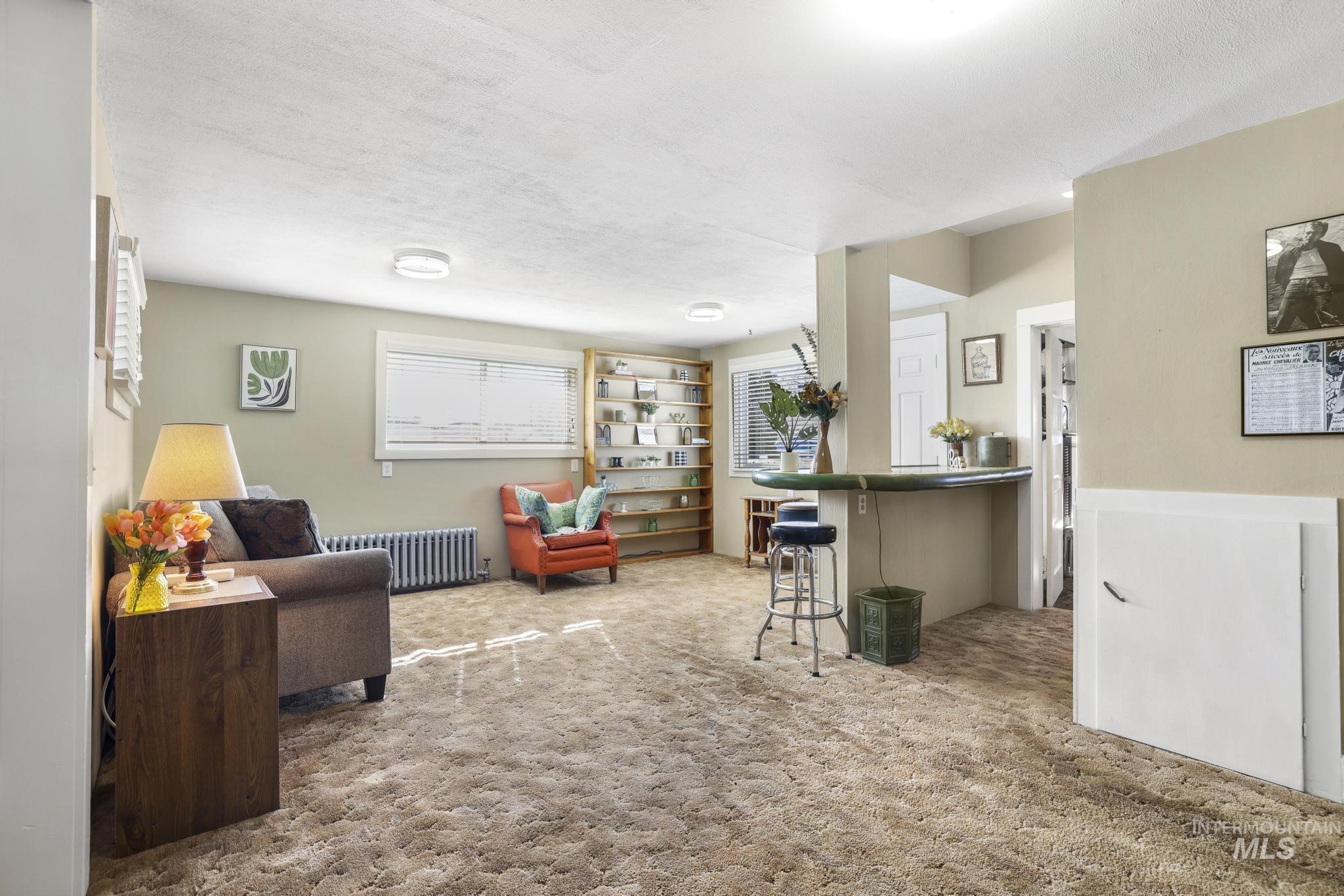 305 Madison St W, Kimberly, Idaho 83341, 5 Bedrooms, 2 Bathrooms, Residential For Sale, Price $349,500,MLS 98980837