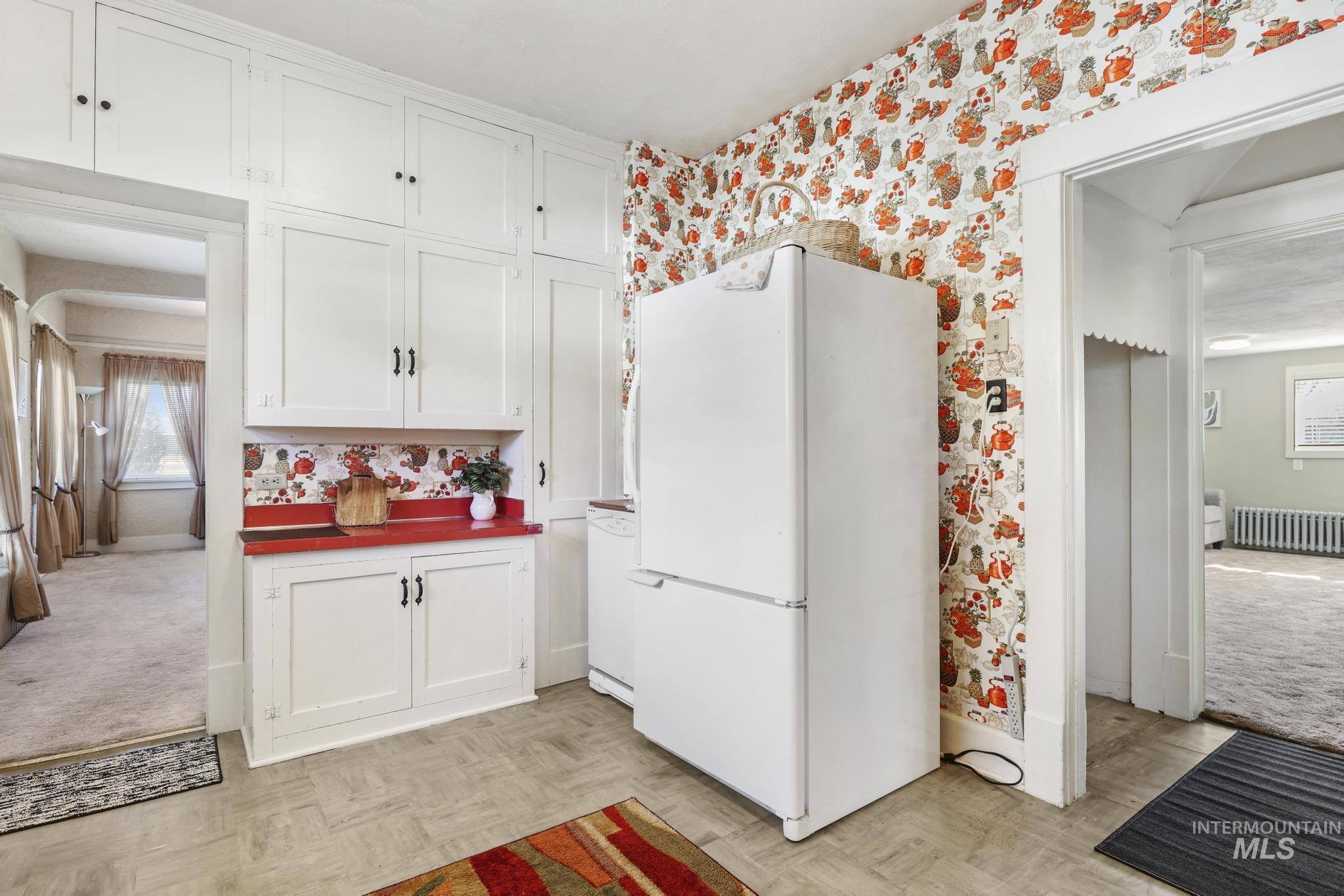 305 Madison St W, Kimberly, Idaho 83341, 5 Bedrooms, 2 Bathrooms, Residential For Sale, Price $349,500,MLS 98980837