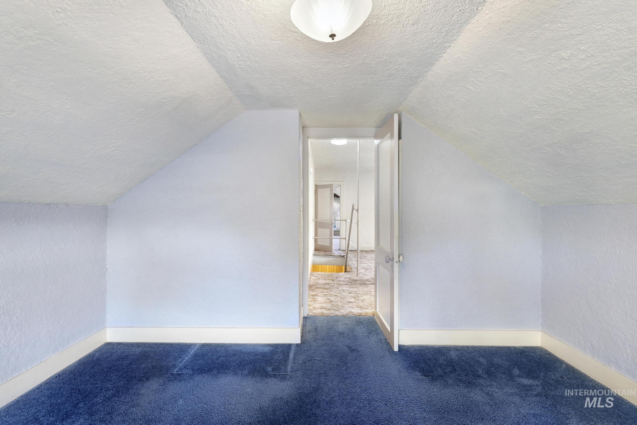 305 Madison St W, Kimberly, Idaho 83341, 5 Bedrooms, 2 Bathrooms, Residential For Sale, Price $349,500,MLS 98980837