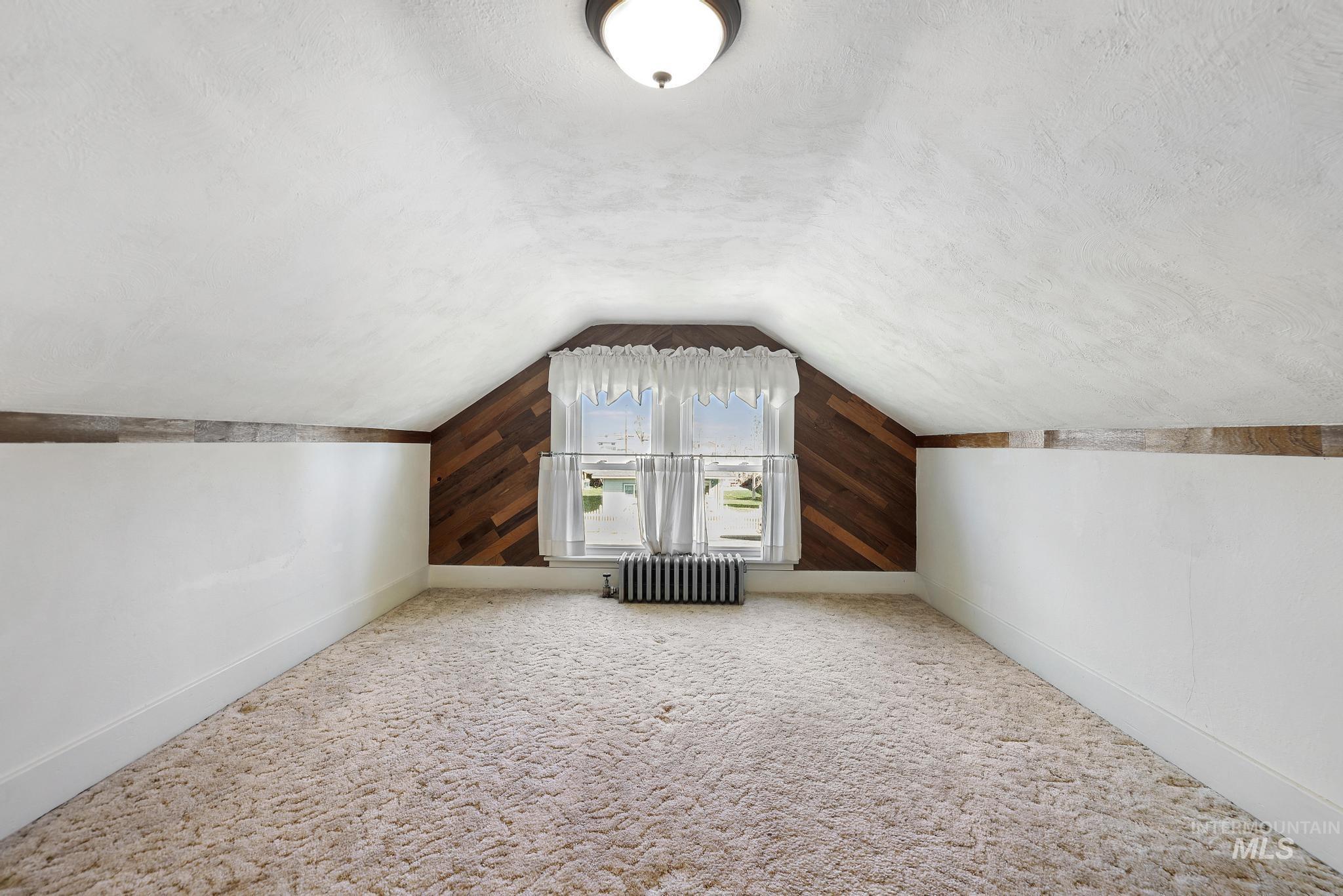 305 Madison St W, Kimberly, Idaho 83341, 5 Bedrooms, 2 Bathrooms, Residential For Sale, Price $349,500,MLS 98980837