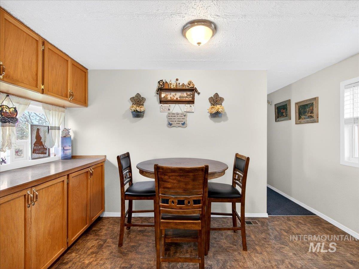 9228 Washoe Rd, Payette, Idaho 83661, 2 Bedrooms, 1 Bathroom, Residential For Sale, Price $295,000,MLS 98980839