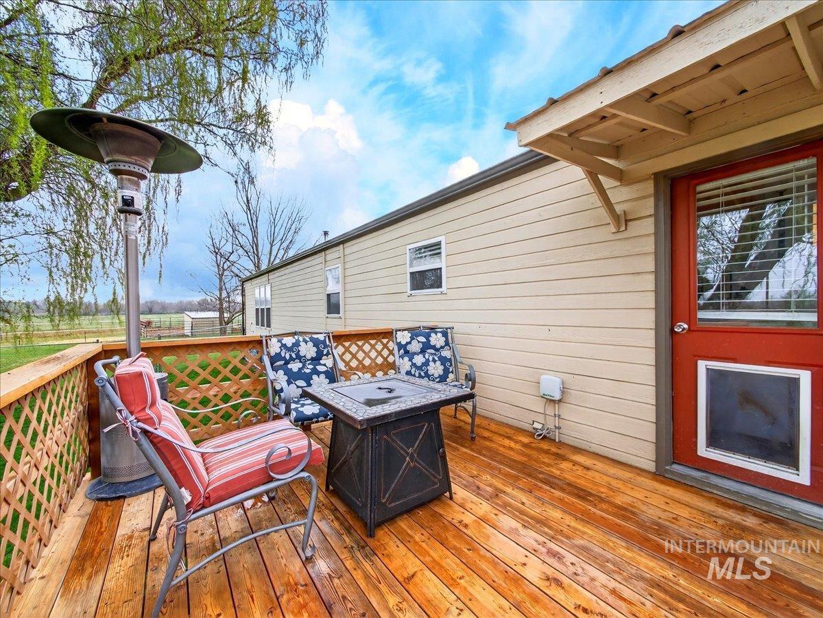 9228 Washoe Rd, Payette, Idaho 83661, 2 Bedrooms, 1 Bathroom, Residential For Sale, Price $295,000,MLS 98980839