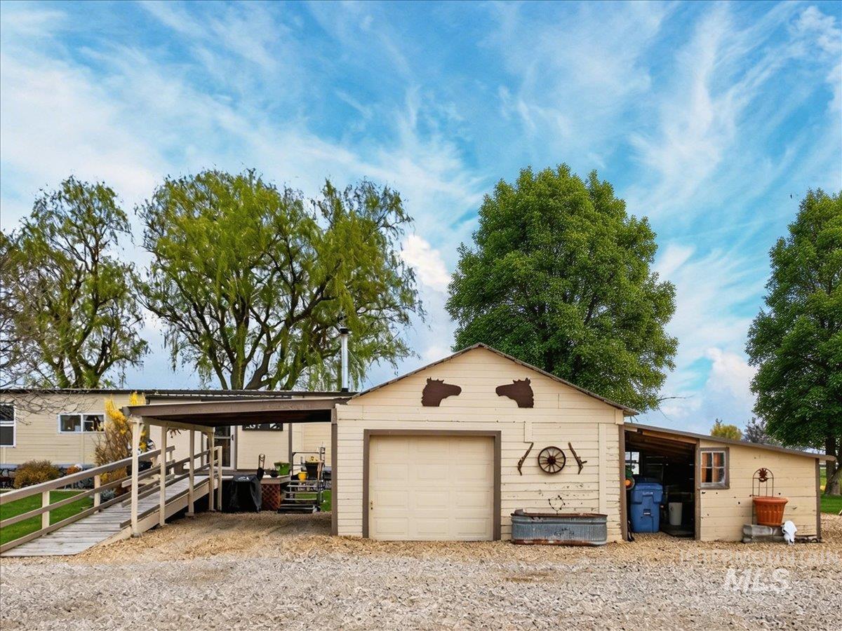 9228 Washoe Rd, Payette, Idaho 83661, 2 Bedrooms, 1 Bathroom, Residential For Sale, Price $295,000,MLS 98980839