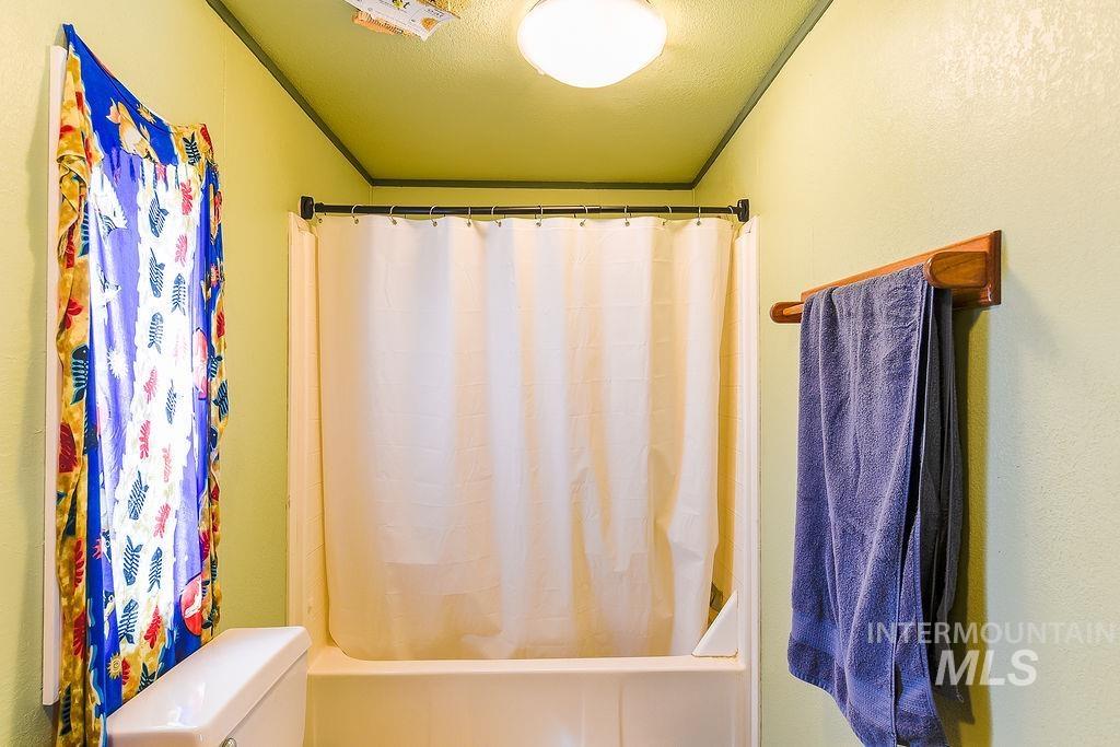 609 N Almon St, Moscow, Idaho 83843, 3 Bedrooms, 2 Bathrooms, Residential For Sale, Price $65,000,MLS 98980840