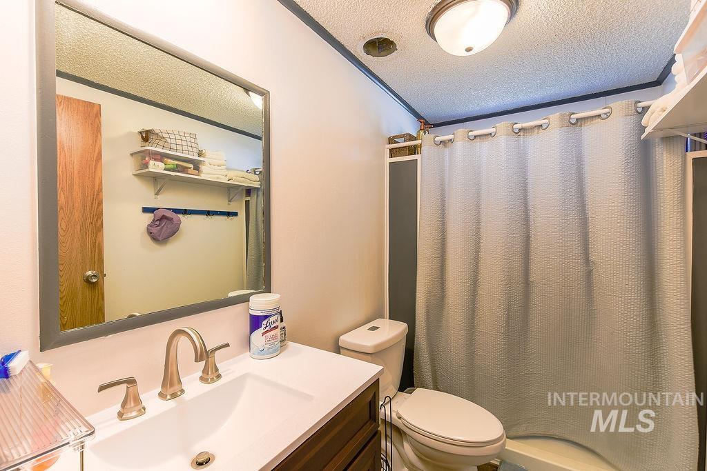 609 N Almon St, Moscow, Idaho 83843, 3 Bedrooms, 2 Bathrooms, Residential For Sale, Price $65,000,MLS 98980840